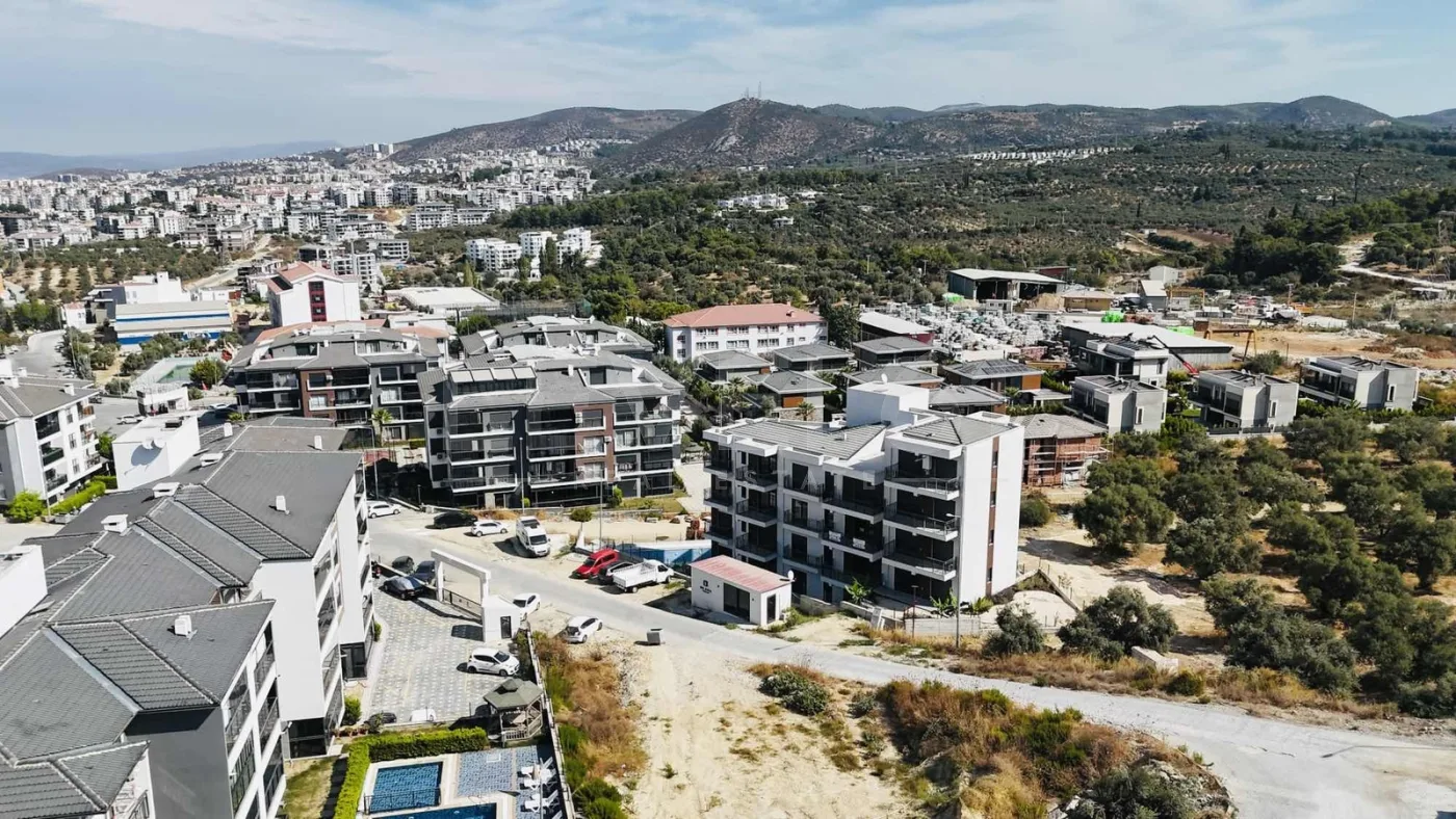 kuşadası değirmendere okullar bölgesinde geniş 1+1