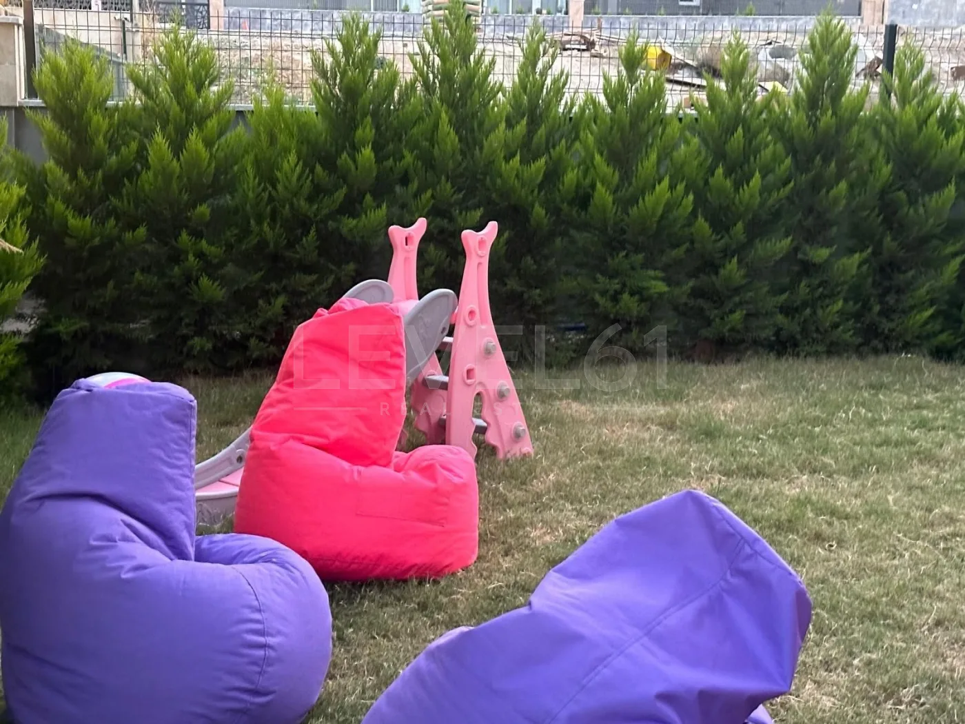 Kuşadası Kirazlı Yoluna Yakın Kiralık 2+1 Eşyalı Daire