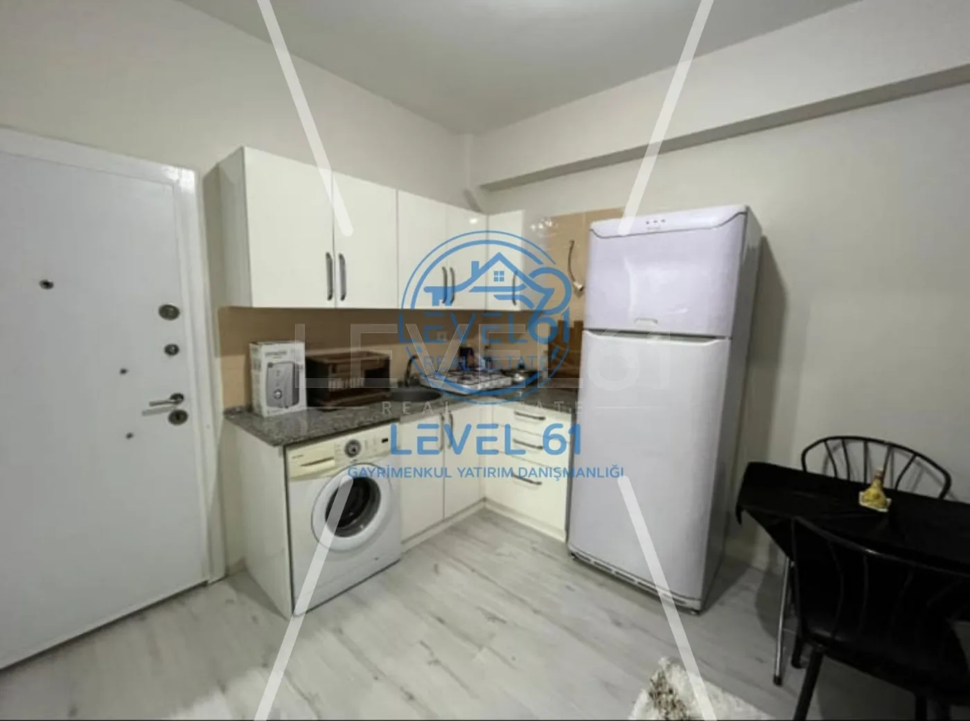 Level61'den Aydın Nazilli Satılık 1+1 Eşyalı Yeni Binada Daire