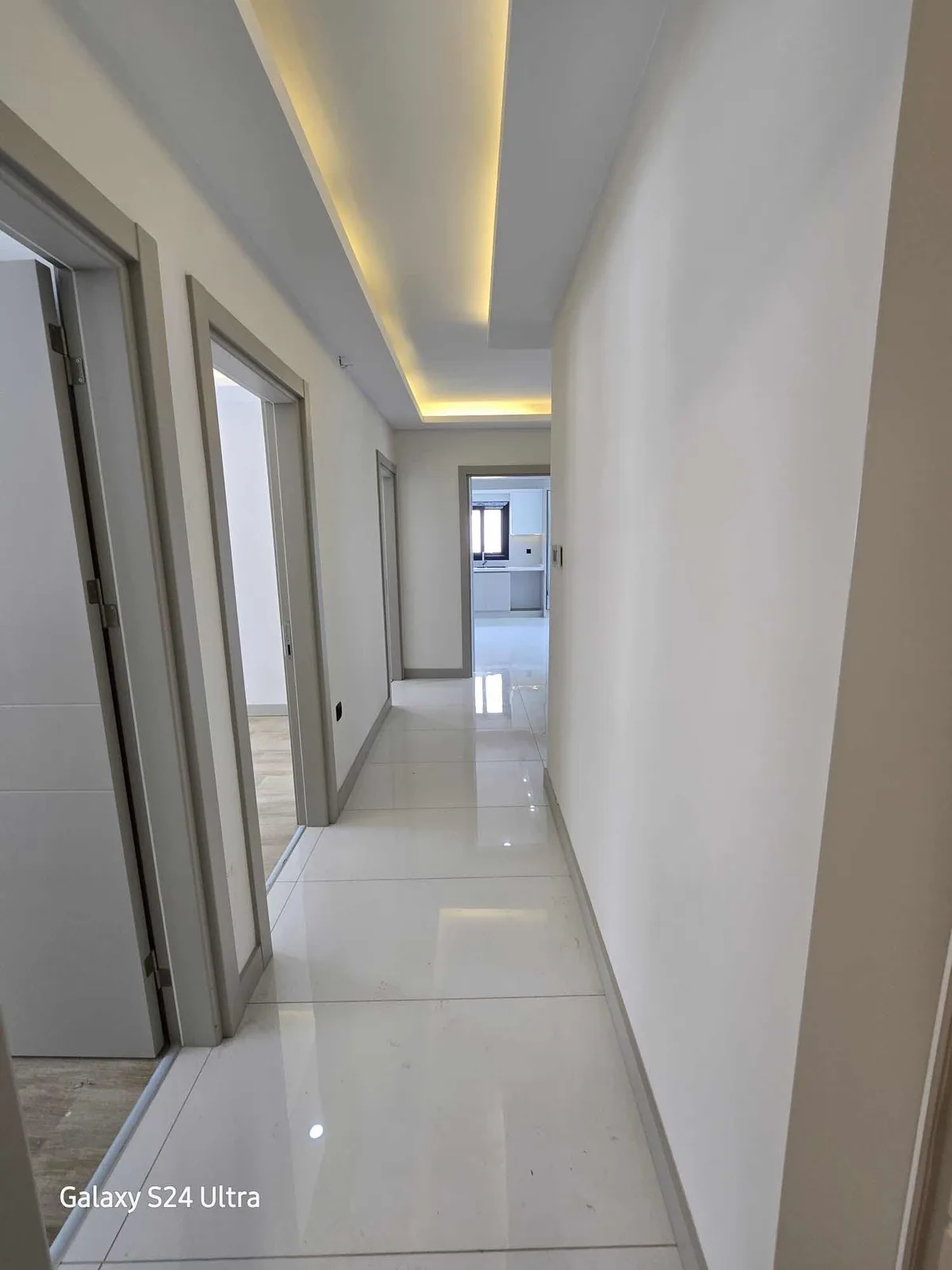 Okullar Bölgesinde Deniz Manzaralı, Havuzlu, Doğalgazlı 3+1