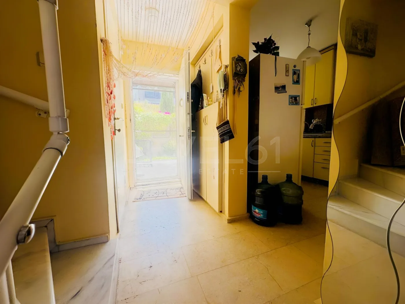 kuşadası kadınlar denizinde,site içerisinde köşe konum villa
