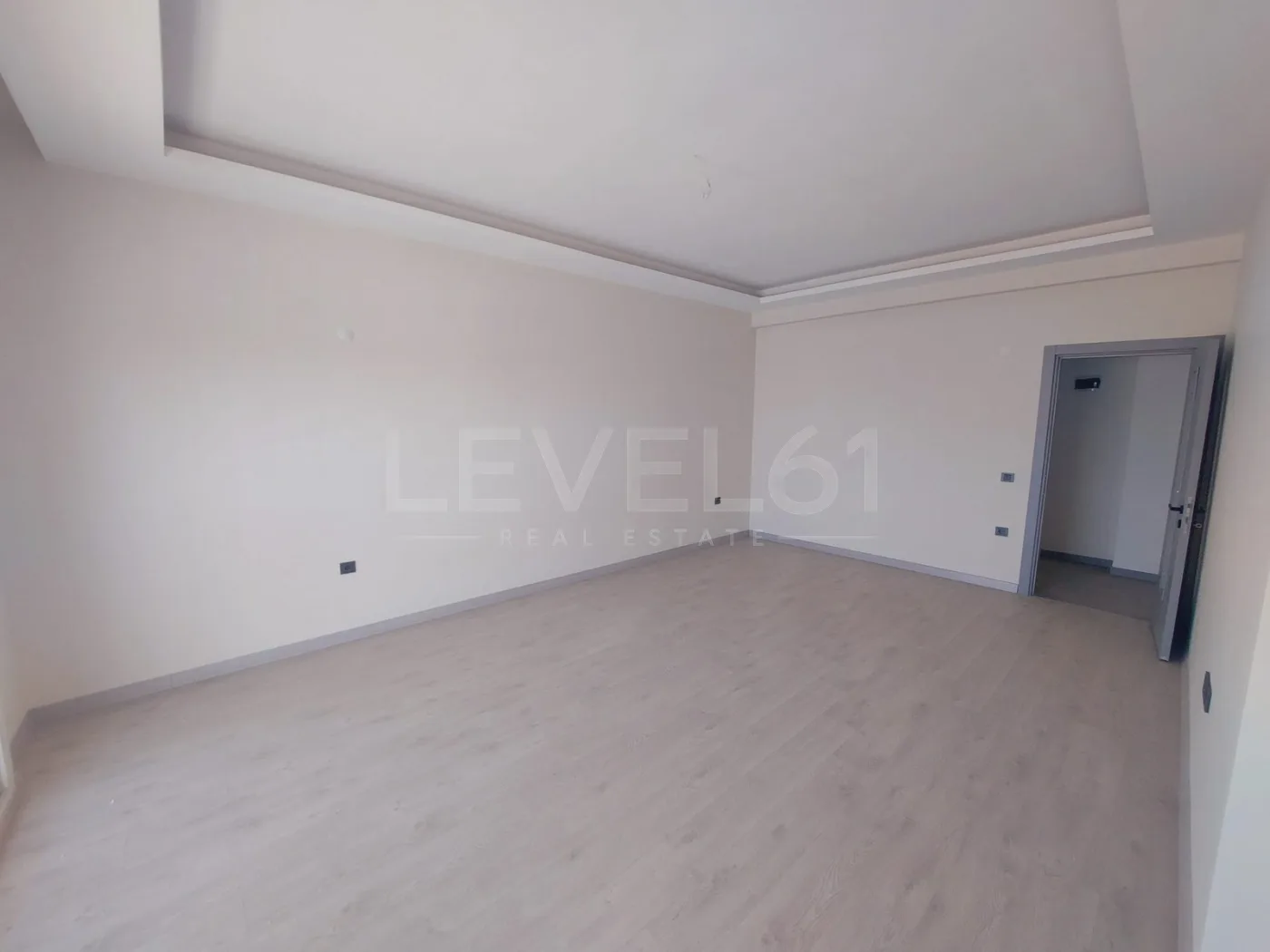 KUŞADASI MEVA SİTESİNDE DOĞALGAZ,KLİMA,CAM BALKON VE HAVUZ 3+1