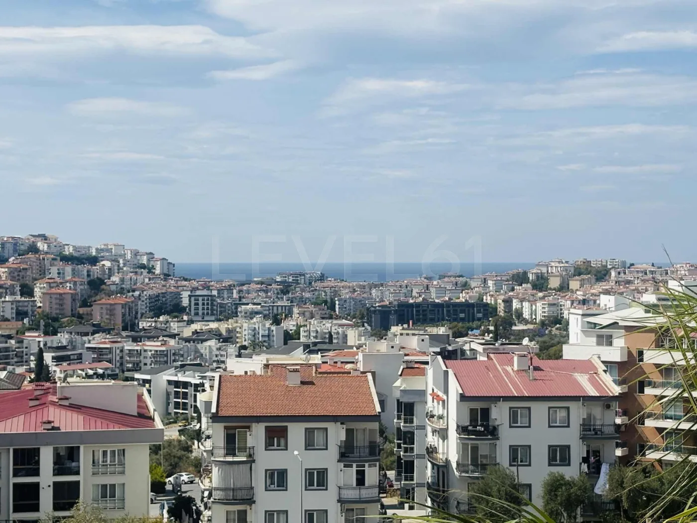 Kuşadası Otogar Arkasında Deniz Manzaralı 2+1