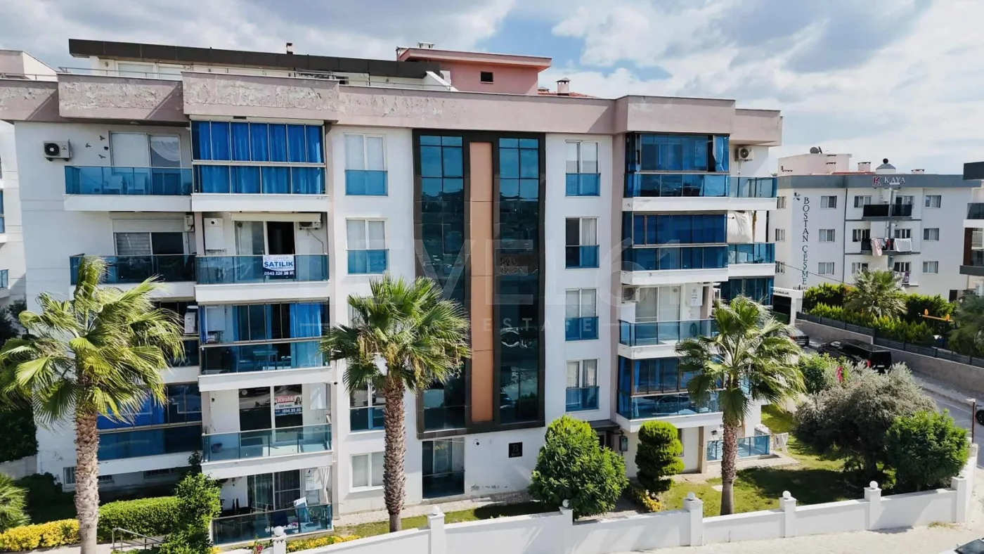 Kuşadası Otogar Arkasında Deniz Manzaralı 2+1