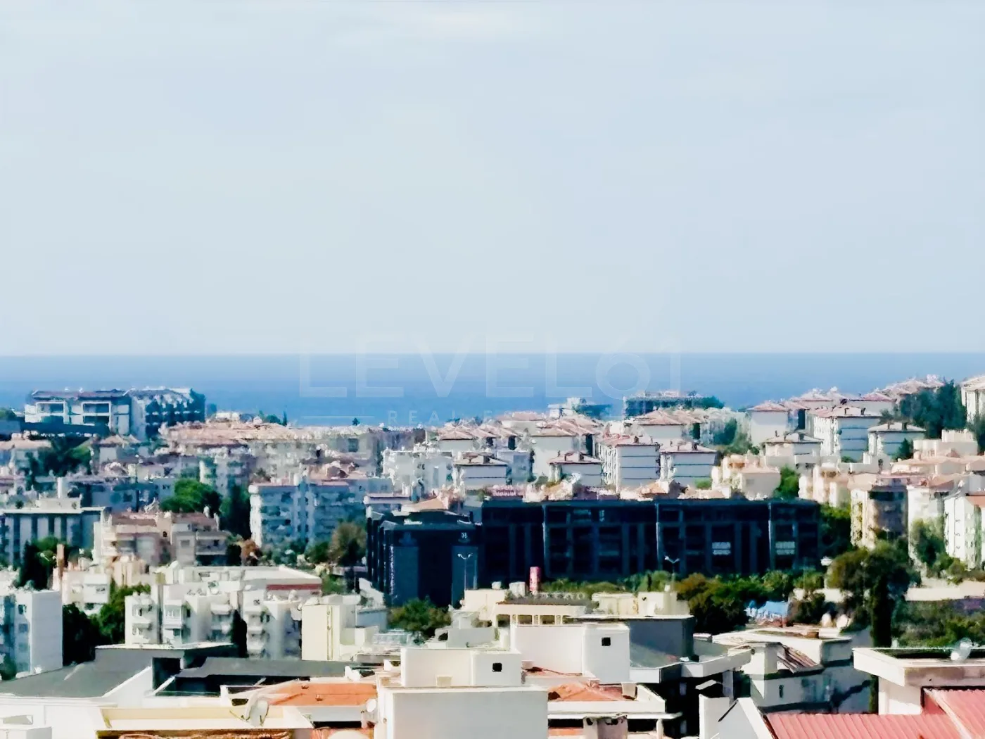 Kuşadası Otogar Arkasında Deniz Manzaralı 2+1