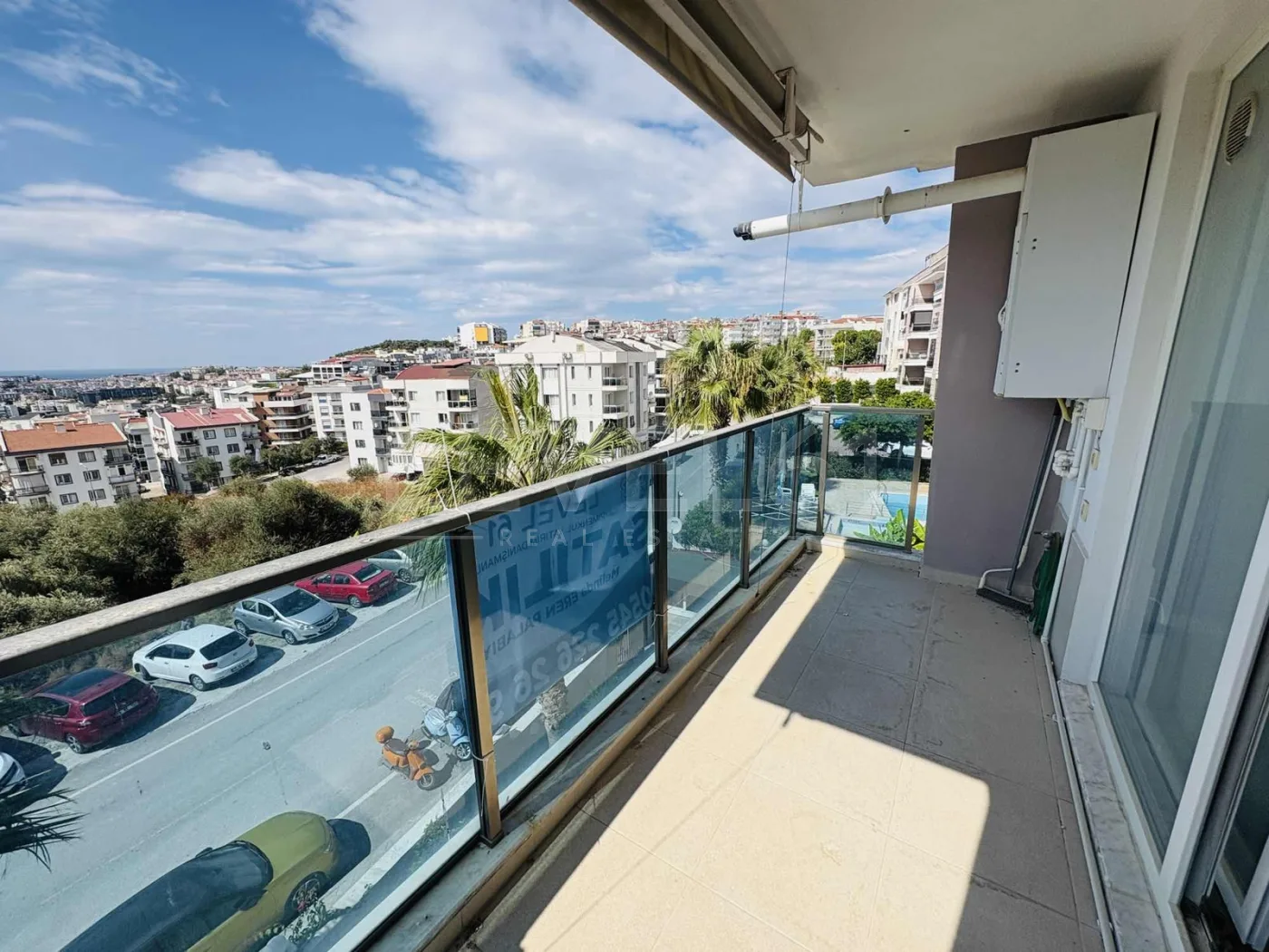 Kuşadası Otogar Arkasında Deniz Manzaralı 2+1