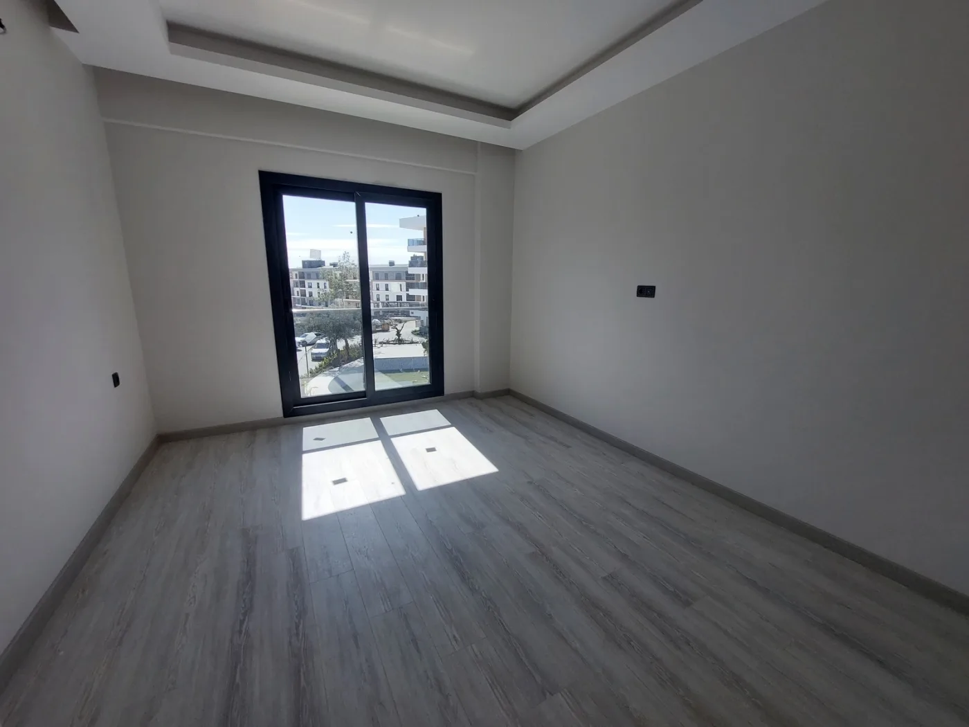 KUŞADASI ARMADA LOFT SİTESİNDE HAVUZLU GÜVENLİKLİ DOĞALGAZLI 2+1