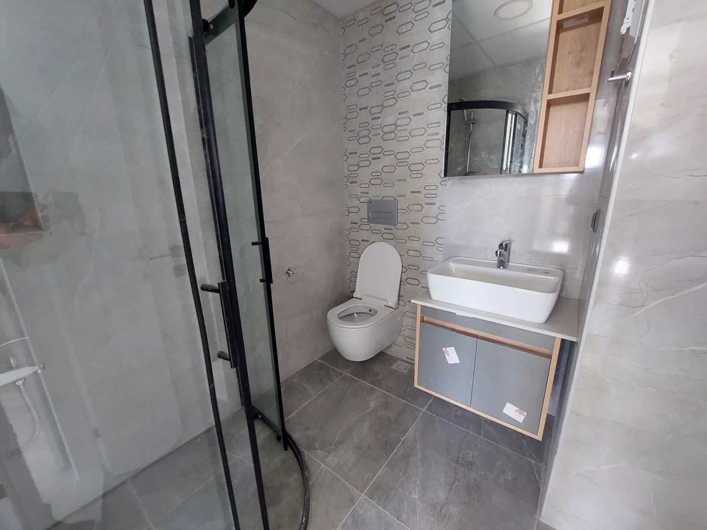KUŞADASI ARMADA LOFT SİTESİNDE HAVUZLU GÜVENLİKLİ DOĞALGAZLI 2+1