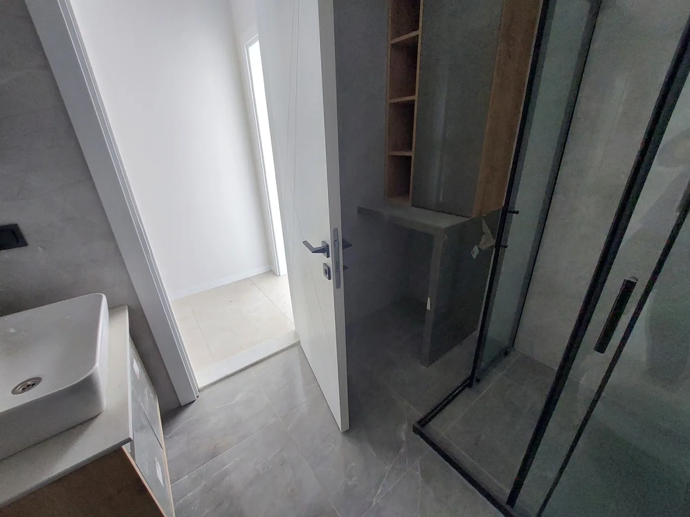 KUŞADASI ARMADA LOFT SİTESİNDE HAVUZLU GÜVENLİKLİ DOĞALGAZLI 2+1
