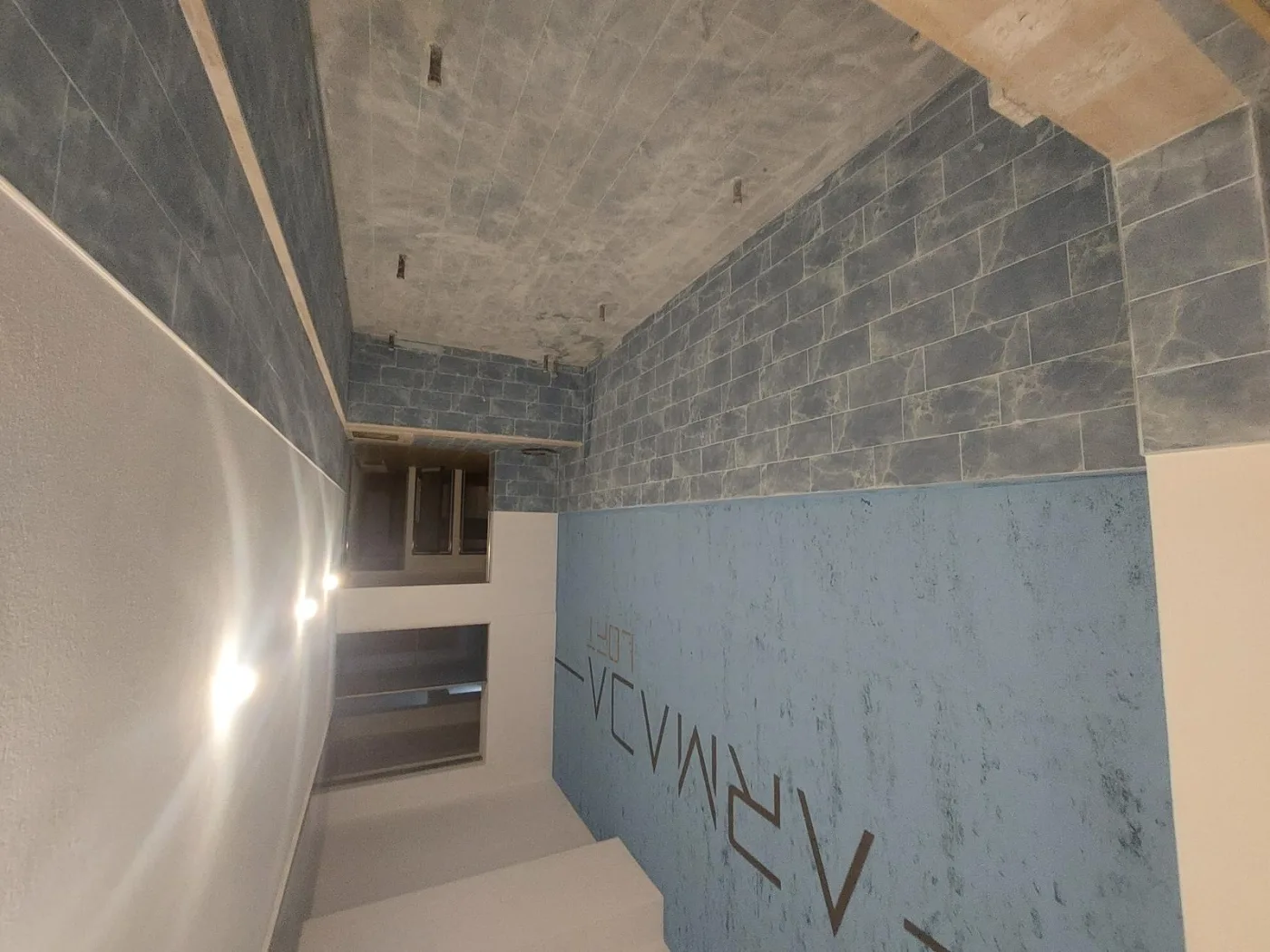 KUŞADASI ARMADA LOFT SİTESİNDE HAVUZLU GÜVENLİKLİ DOĞALGAZLI 2+1