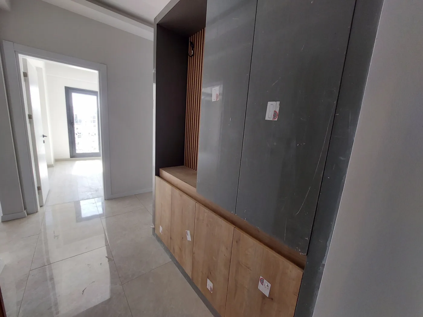 KUŞADASI ARMADA LOFT SİTESİNDE HAVUZLU GÜVENLİKLİ DOĞALGAZLI 2+1