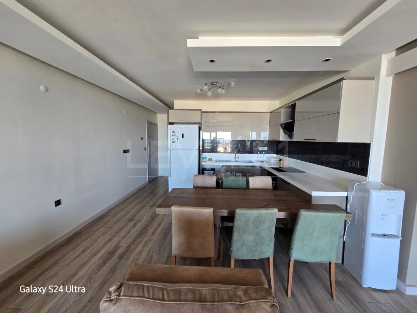 KUŞADASI DENiZ MANZARALI 3+1 SATILIK