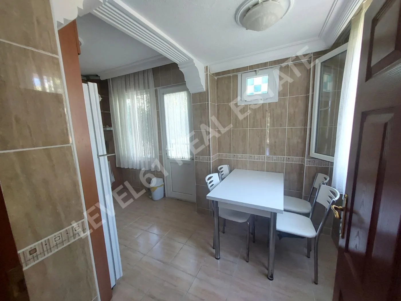 Kuşadası Kadınlar Denizinde 4+1 Satılık Masrafsız Villa