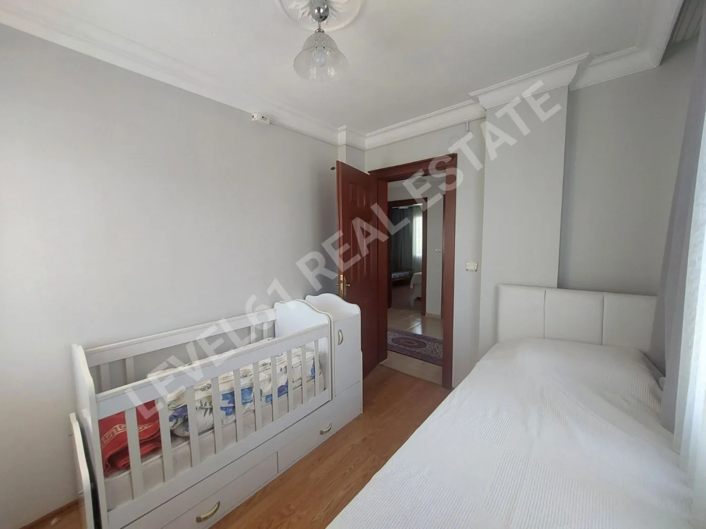 Kuşadası Kadınlar Denizinde 4+1 Satılık Masrafsız Villa
