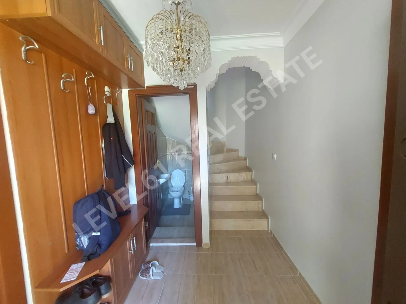 Kuşadası Kadınlar Denizinde 4+1 Satılık Masrafsız Villa