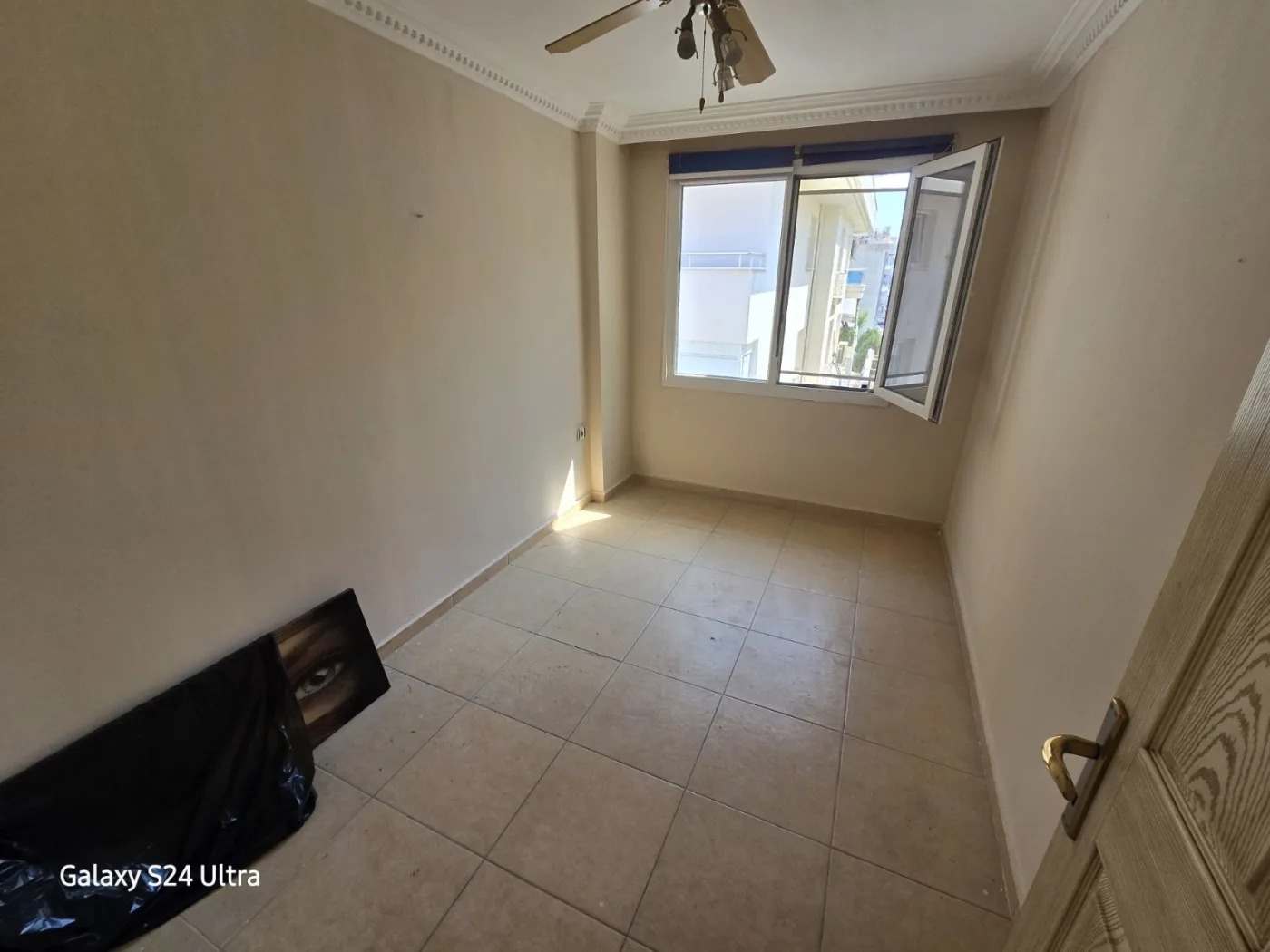 KUŞADASI MERKEZDE DUBLEKS 4+1 KİRALIK DAİRE
