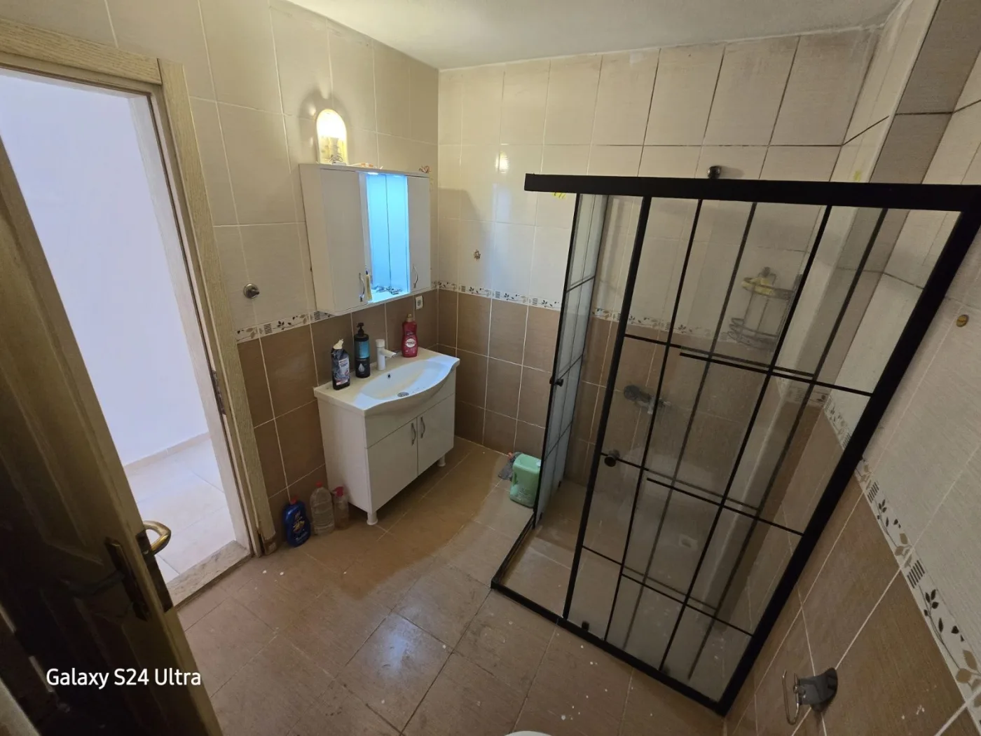 KUŞADASI MERKEZDE DUBLEKS 4+1 KİRALIK DAİRE