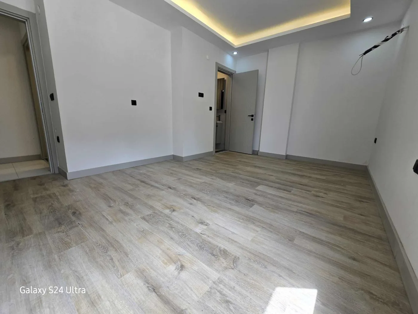 Okullar Bölgesinde Deniz Manzaralı, Havuzlu, Doğalgazlı 3+1