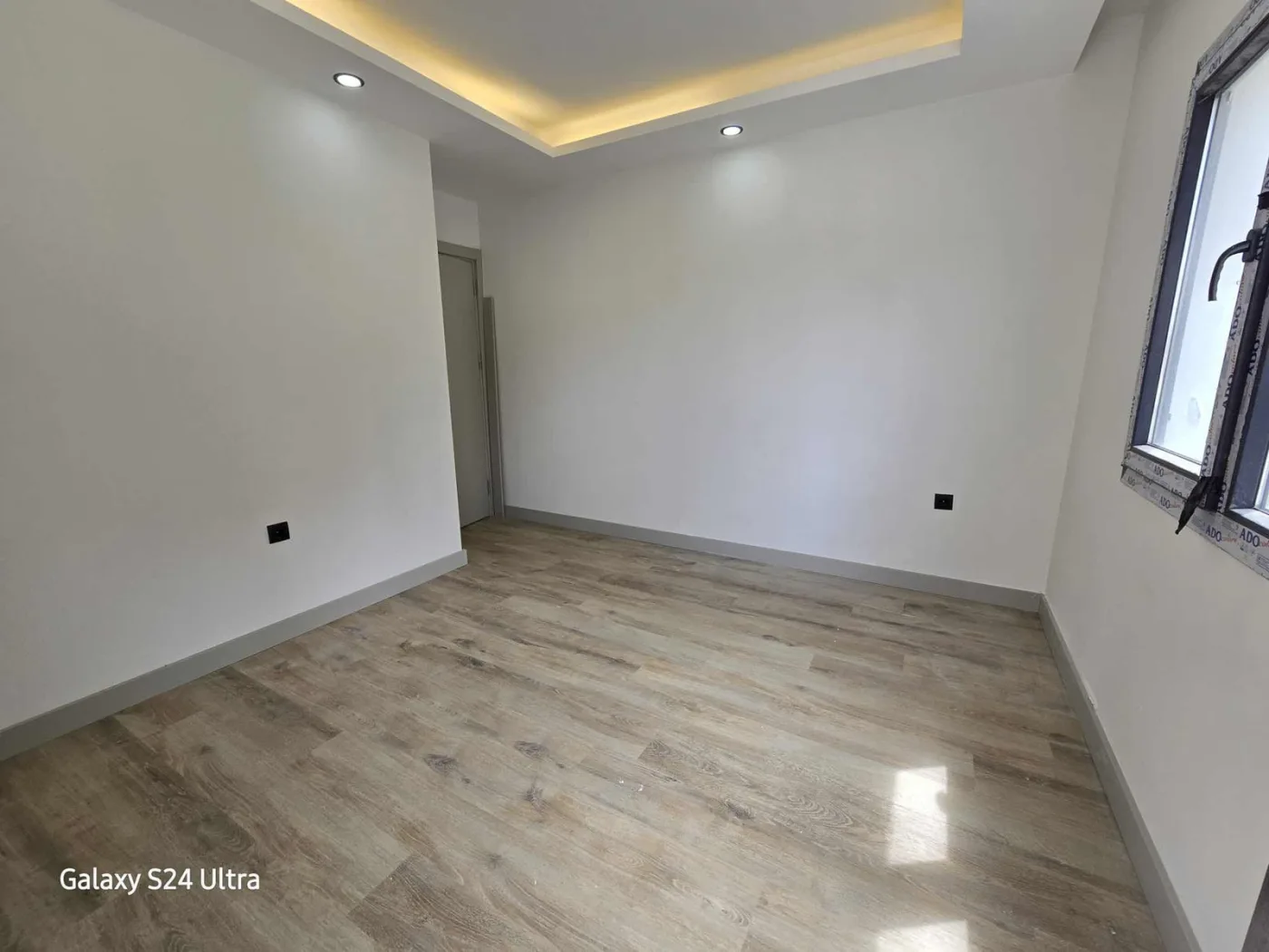 Okullar Bölgesinde Deniz Manzaralı, Havuzlu, Doğalgazlı 3+1