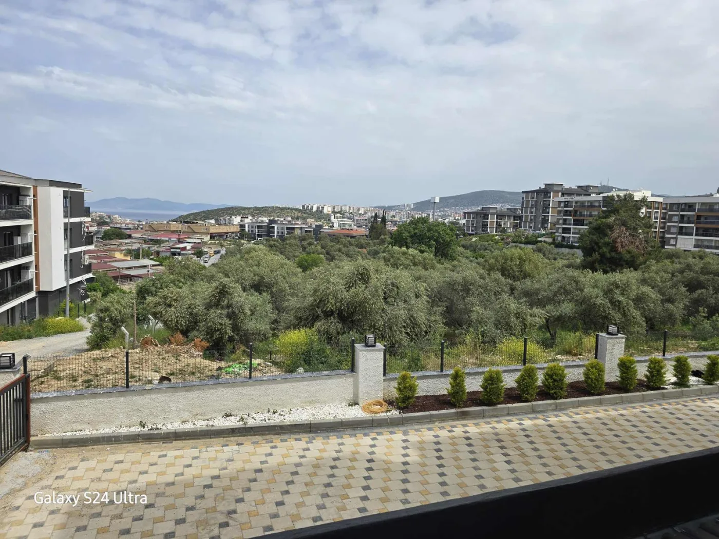 Okullar Bölgesinde Deniz Manzaralı, Havuzlu, Doğalgazlı 3+1