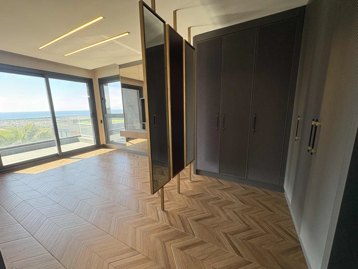 Soğucak'ta Deniz Manzaralı,Özel Havuzlu lüks villa
