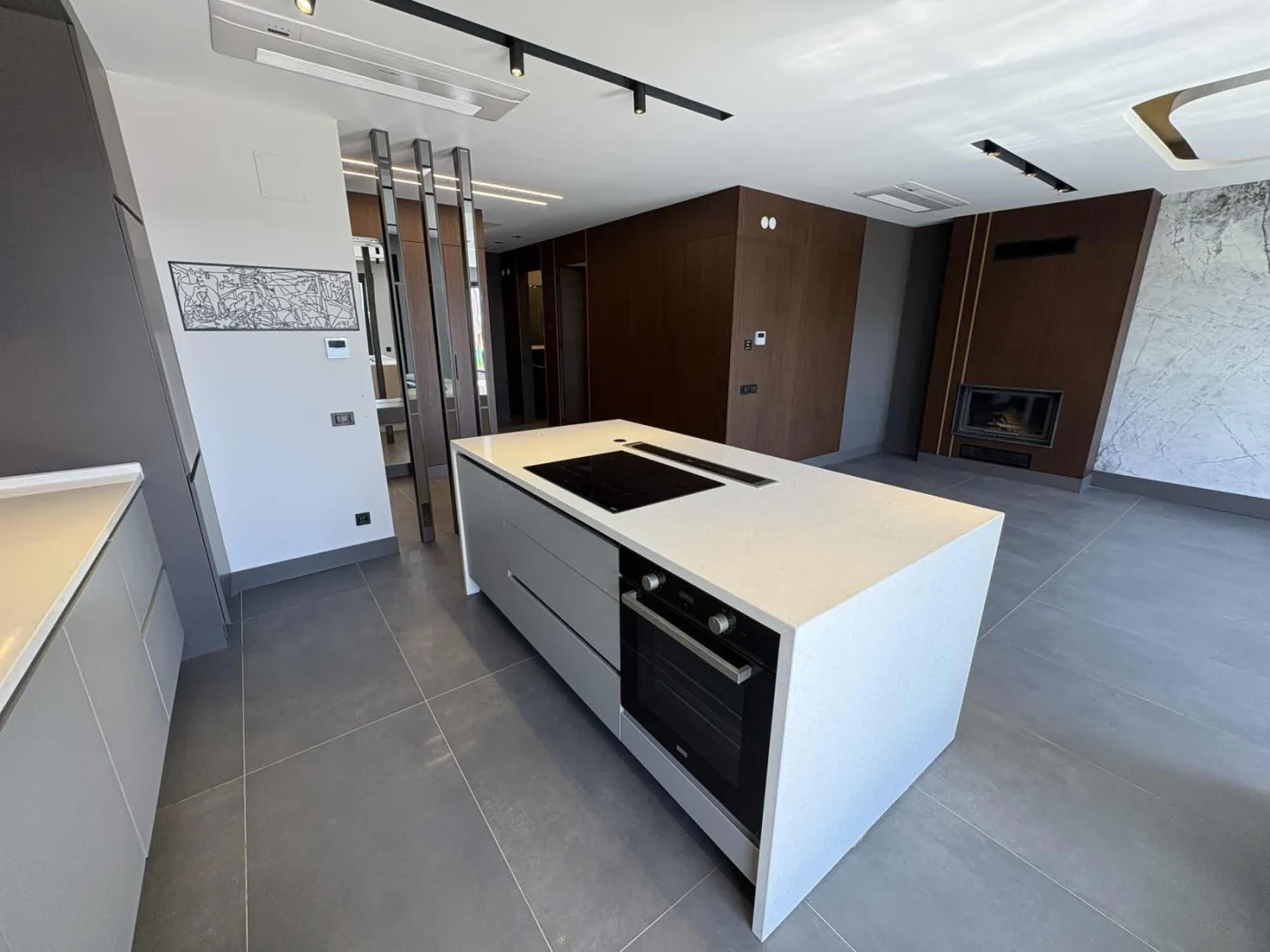 Soğucak'ta Deniz Manzaralı,Özel Havuzlu lüks villa