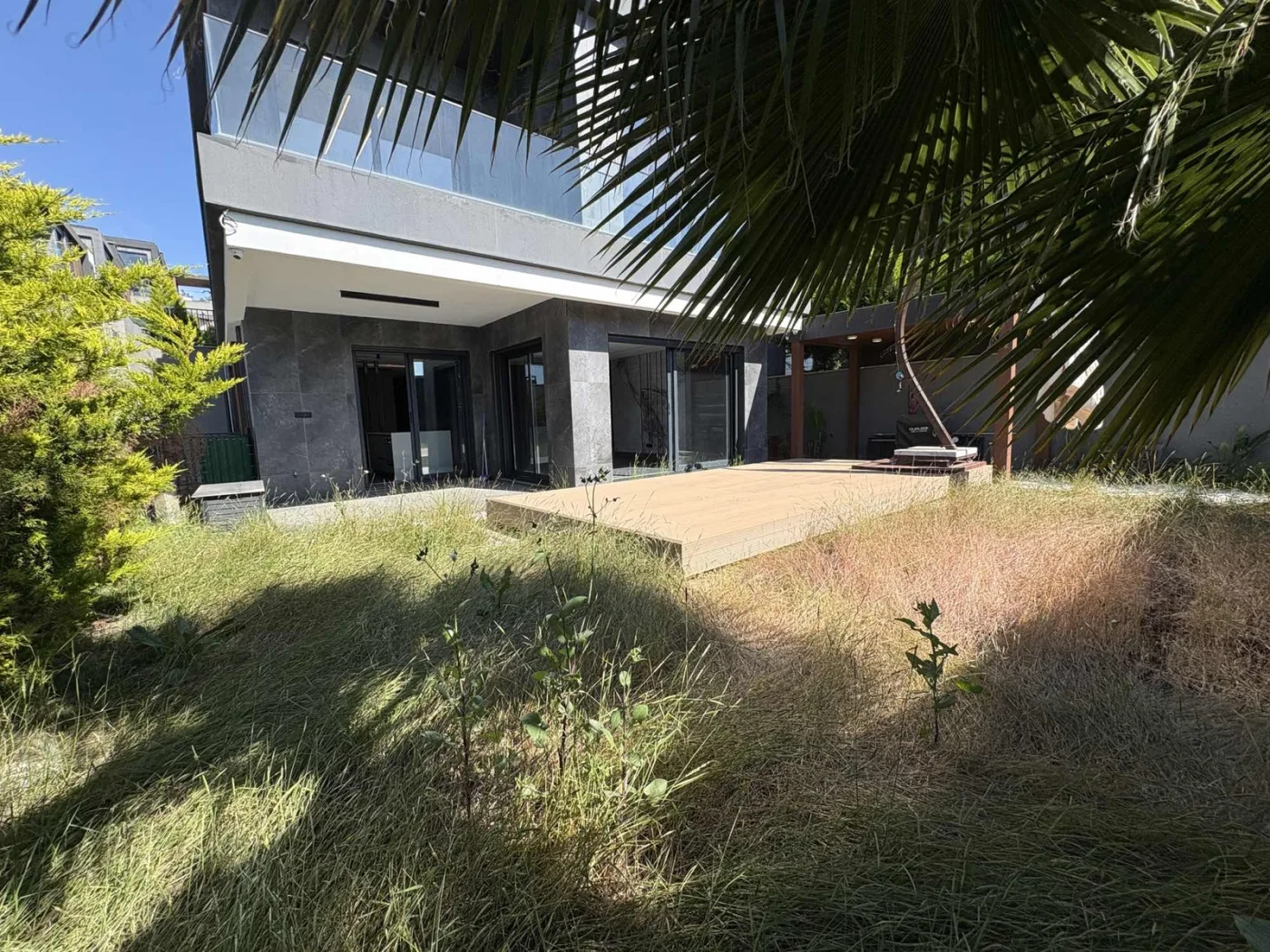 Soğucak'ta Deniz Manzaralı,Özel Havuzlu lüks villa