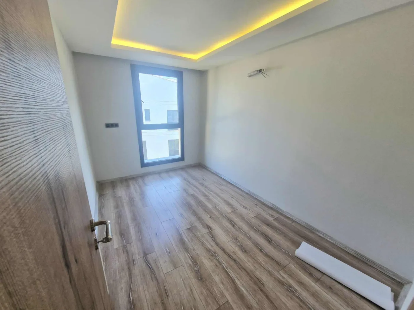 Değirmendere'de Tam Sosyal Aktiviteli sitede 3+1 Lüks Daire