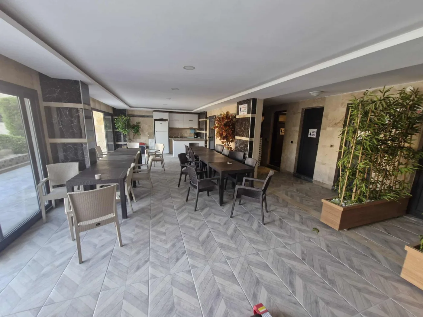 Değirmendere'de Tam Sosyal Aktiviteli sitede 3+1 Lüks Daire