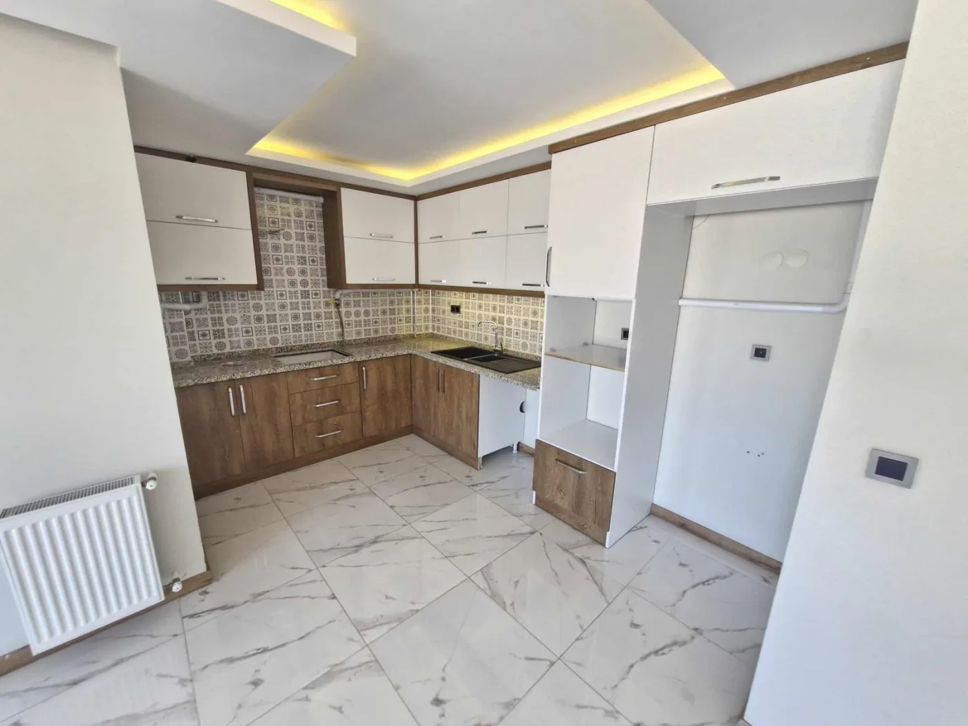 Değirmendere'de Tam Sosyal Aktiviteli sitede 3+1 Lüks Daire