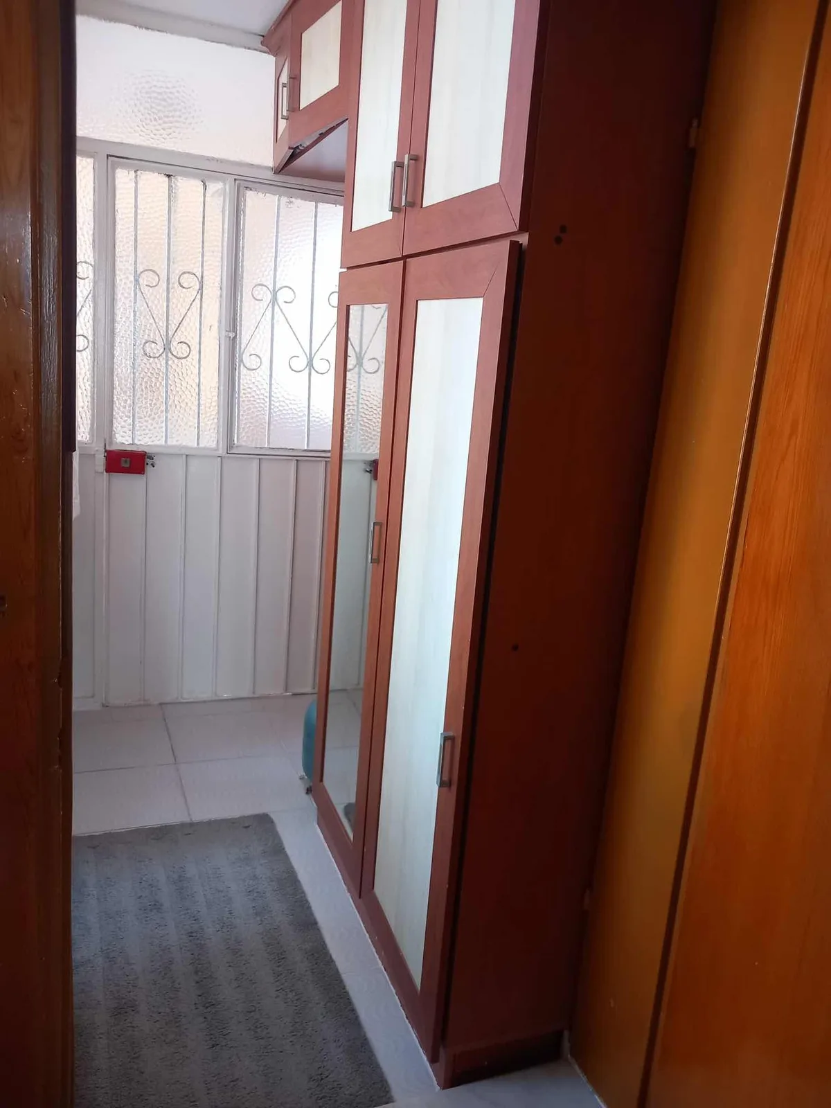 KUŞADASI MERKEZDE KADINLAR DENİZİNE ÇOK YAKIN 2+1 FIRSAT DAİRE