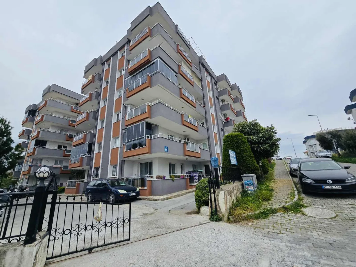 KUŞADASI TİCARET ODASI ÜSTÜ FULL MANZARALI ÇATI DUBLEX 4+1