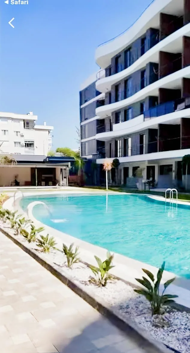 KUŞADASI MERKEZDE D.GAZLI YENİ SİTEDE SATILIK 2+1 DAİRE
