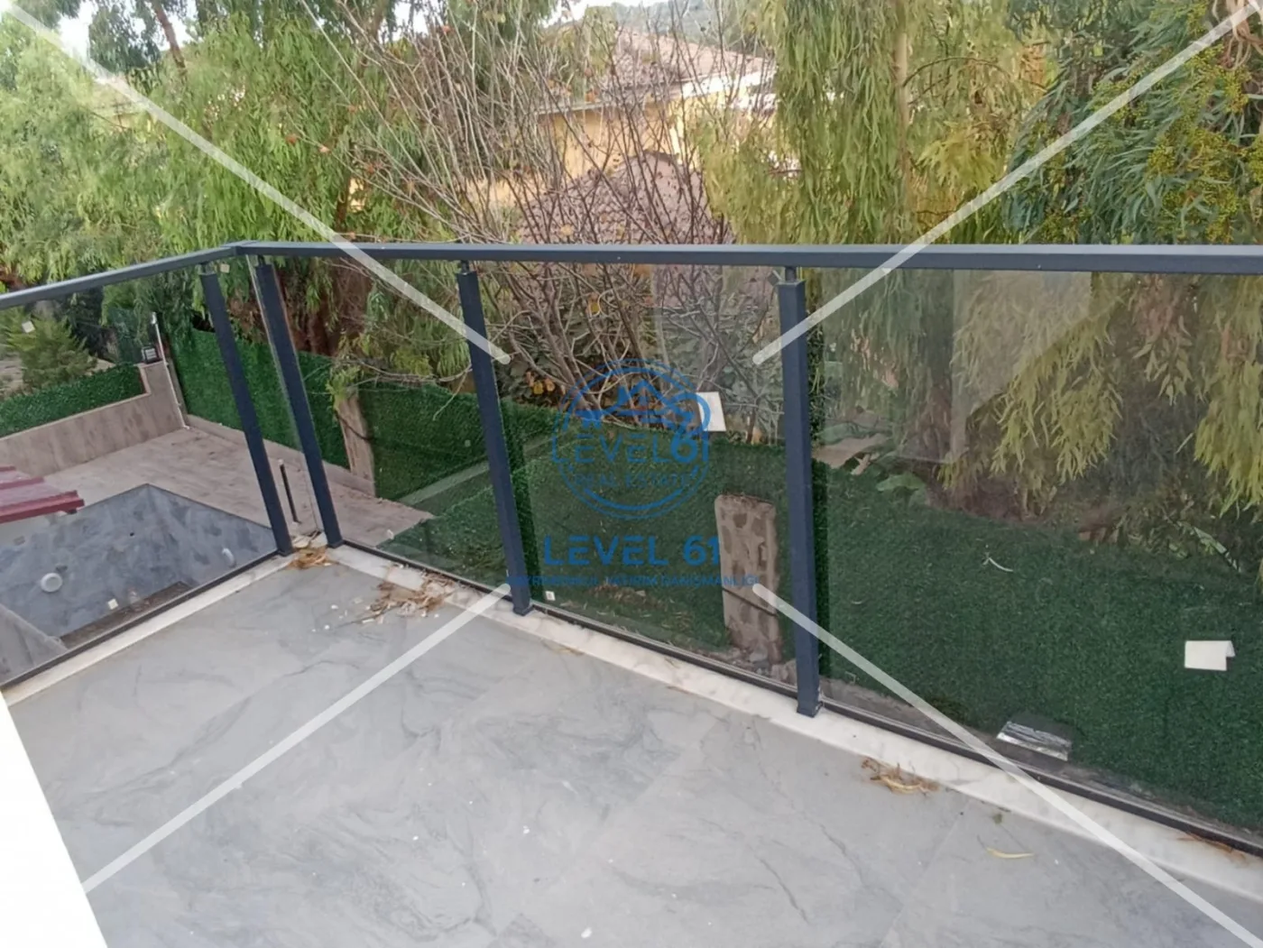Level61'den Kuşadası Karaova'da Satılık 3+1 Sıfır Özel Havuzlu
