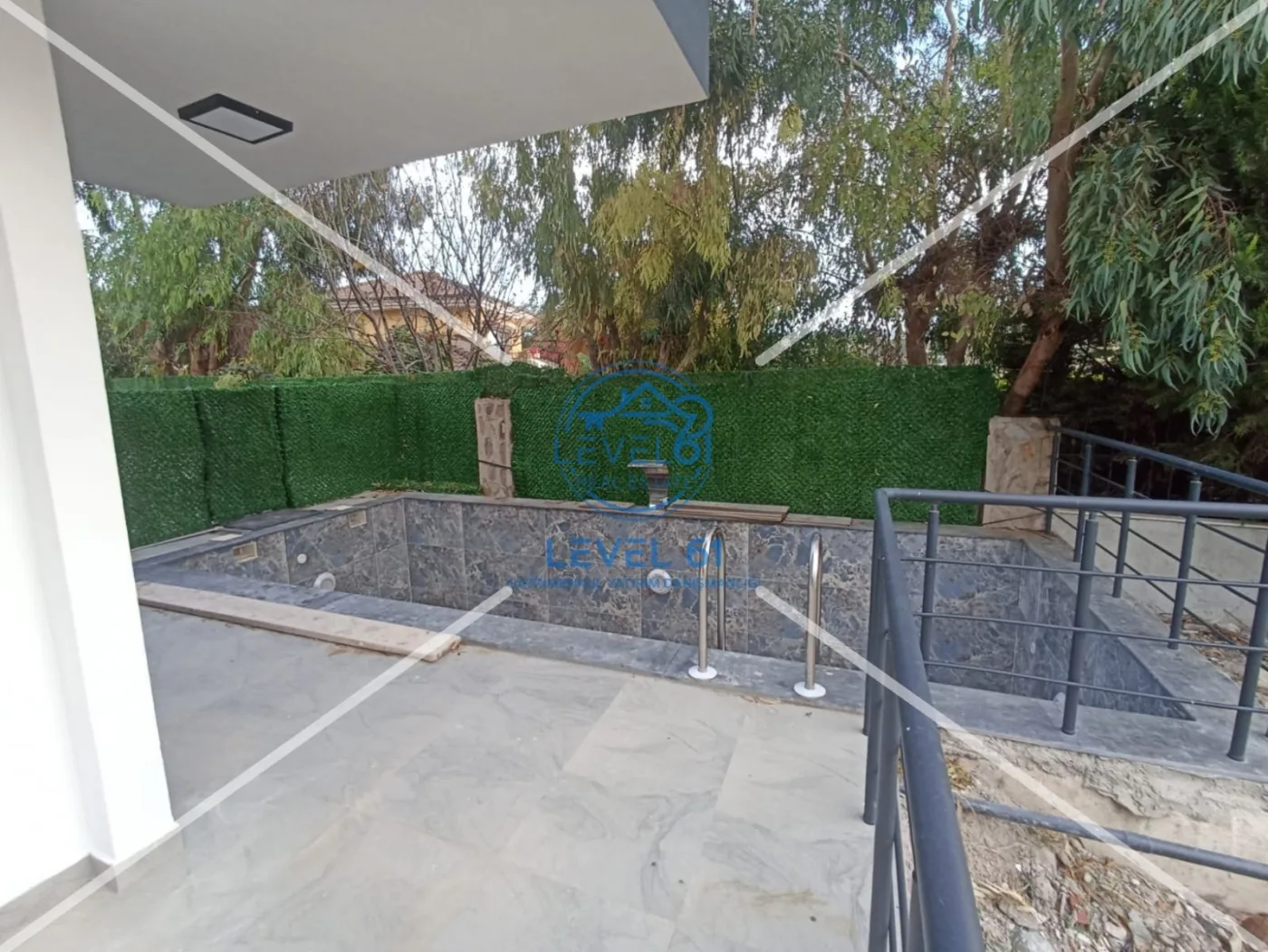 Level61'den Kuşadası Karaova'da Satılık 3+1 Sıfır Özel Havuzlu