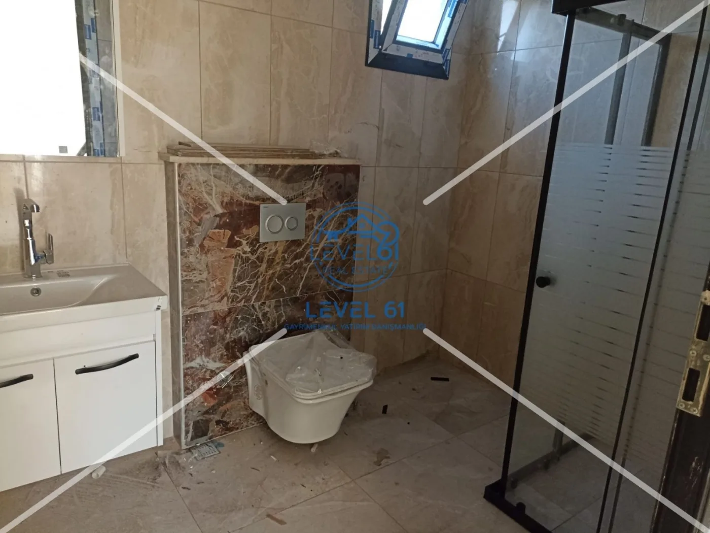 Level61'den Kuşadası Karaova'da Satılık 3+1 Sıfır Özel Havuzlu