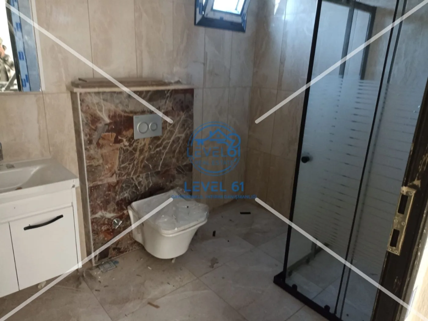 Level61'den Kuşadası Karaova'da Satılık 3+1 Sıfır Özel Havuzlu
