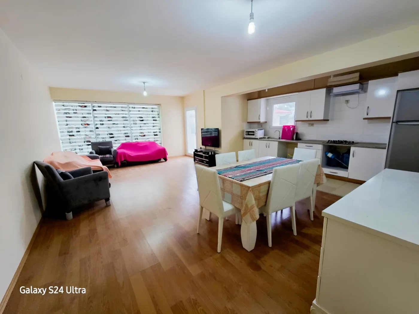 KUŞADASI Merkezde 3+1 Bakımlı Satılık Daire