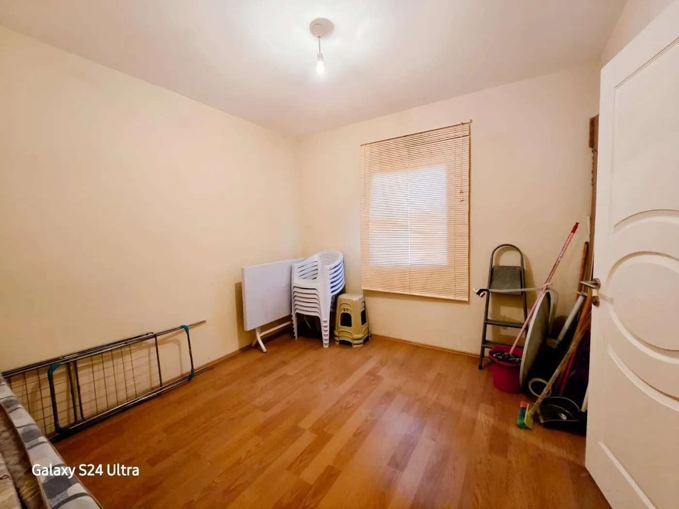 KUŞADASI Merkezde 3+1 Bakımlı Satılık Daire