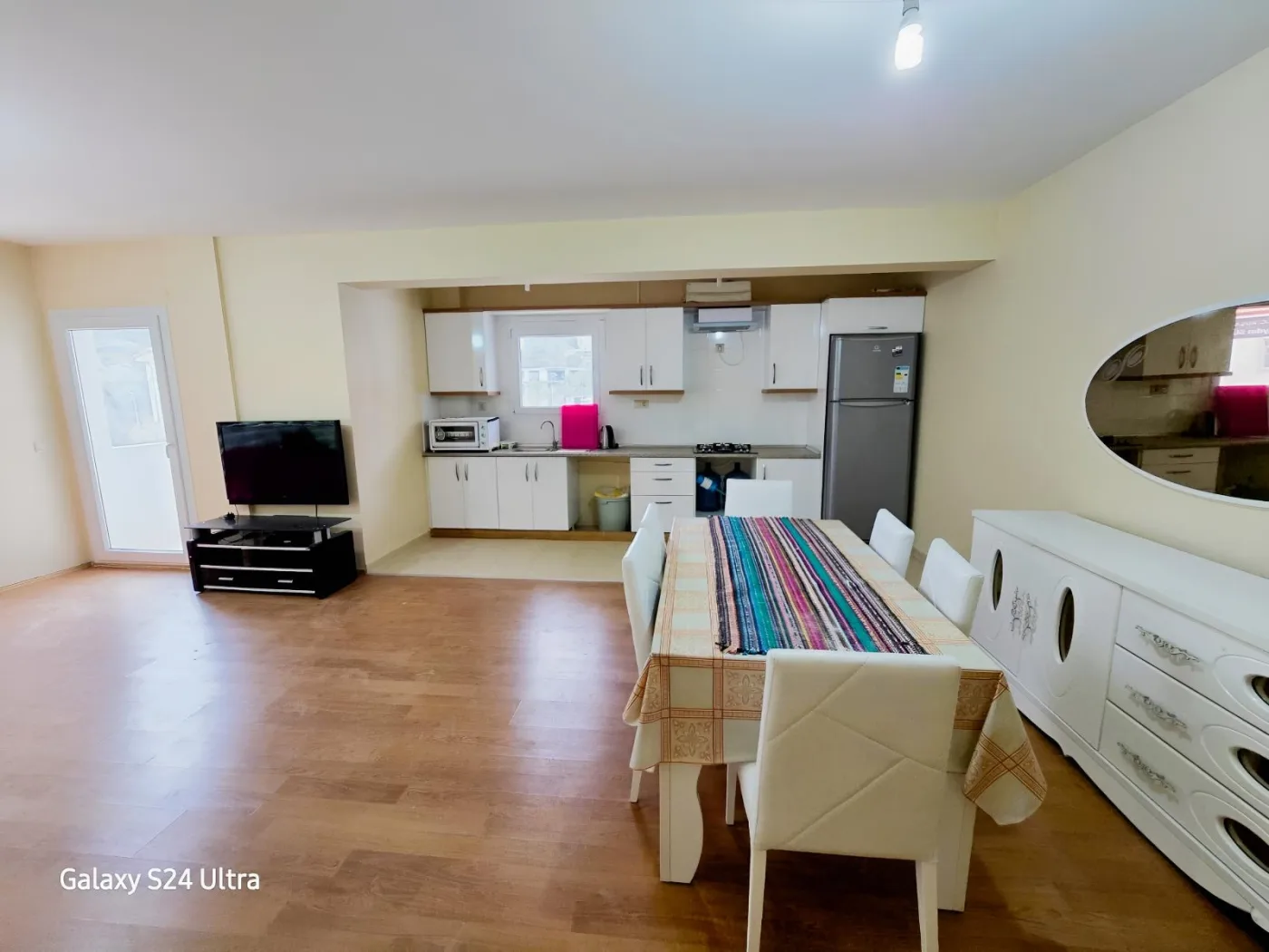 KUŞADASI Merkezde 3+1 Bakımlı Satılık Daire