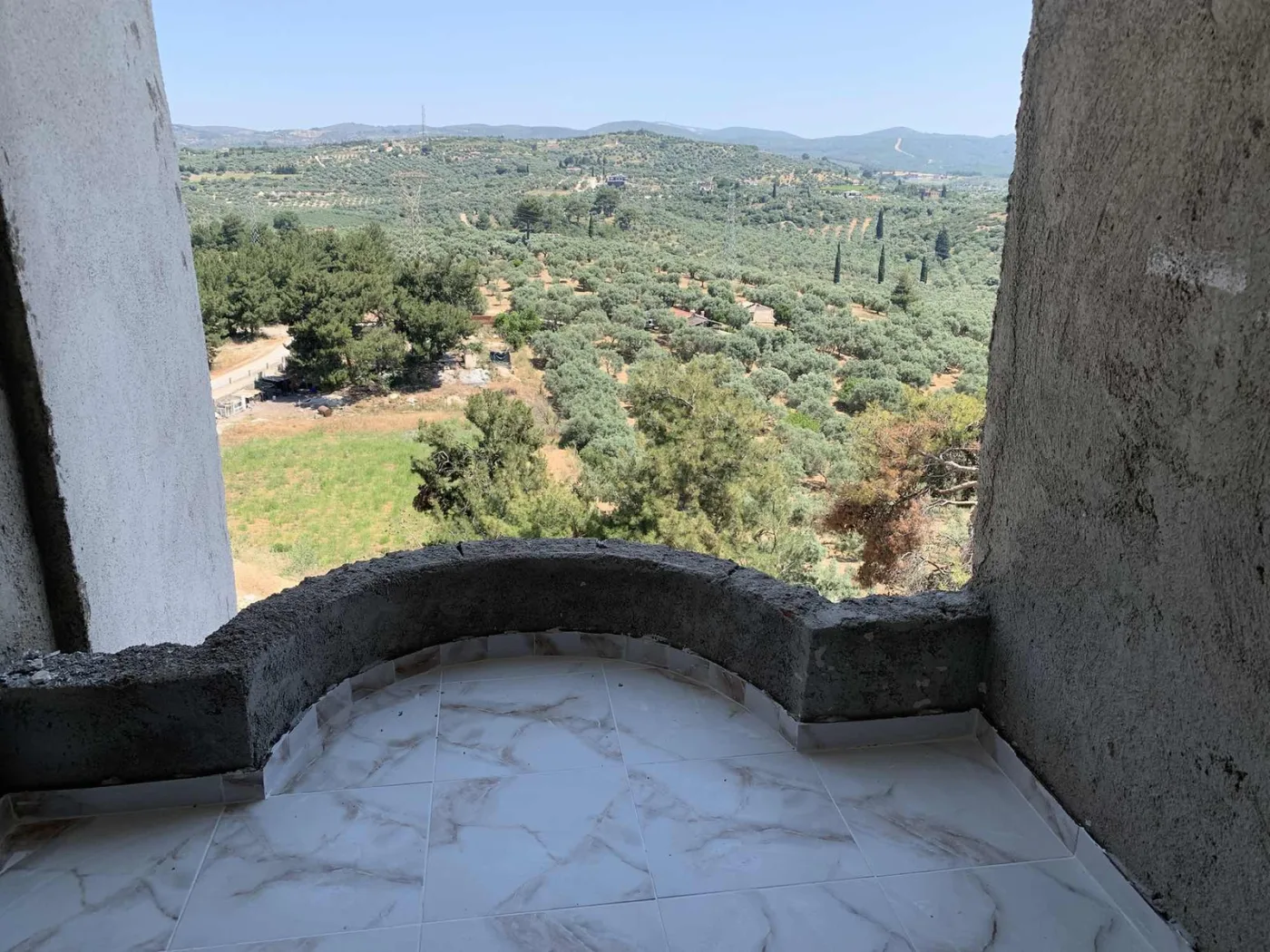 KUŞADASI UYDUKENT SIFIR 2+1 FIRSAT DAİRE !