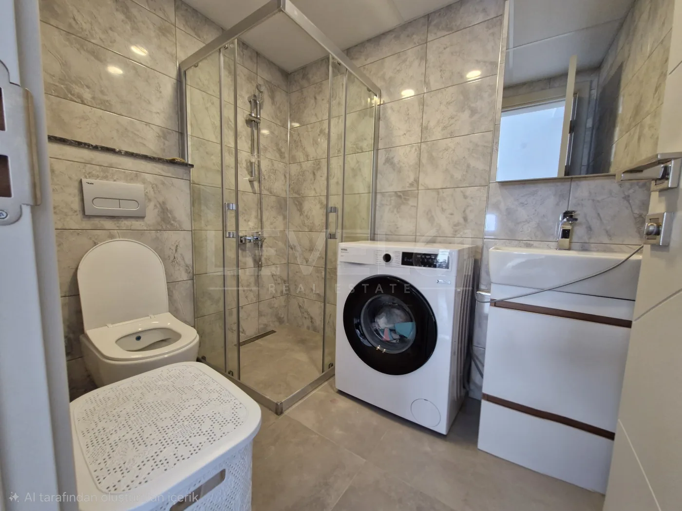 Kuşadası Yeni İkiçeşmelik Satılık Kapalı Mutfak 3+1 Daire