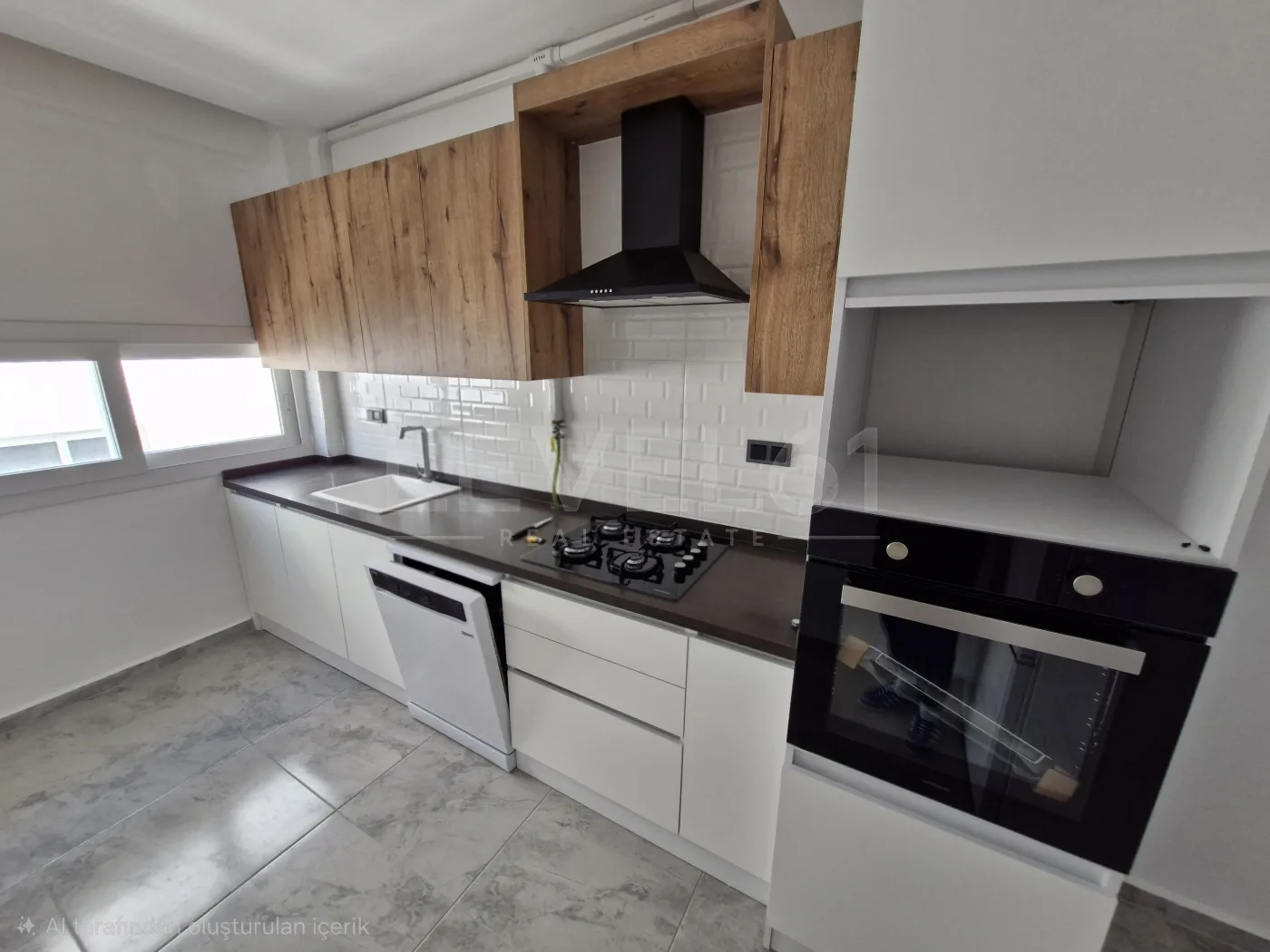 Kuşadası Yeni İkiçeşmelik Satılık Kapalı Mutfak 3+1 Daire