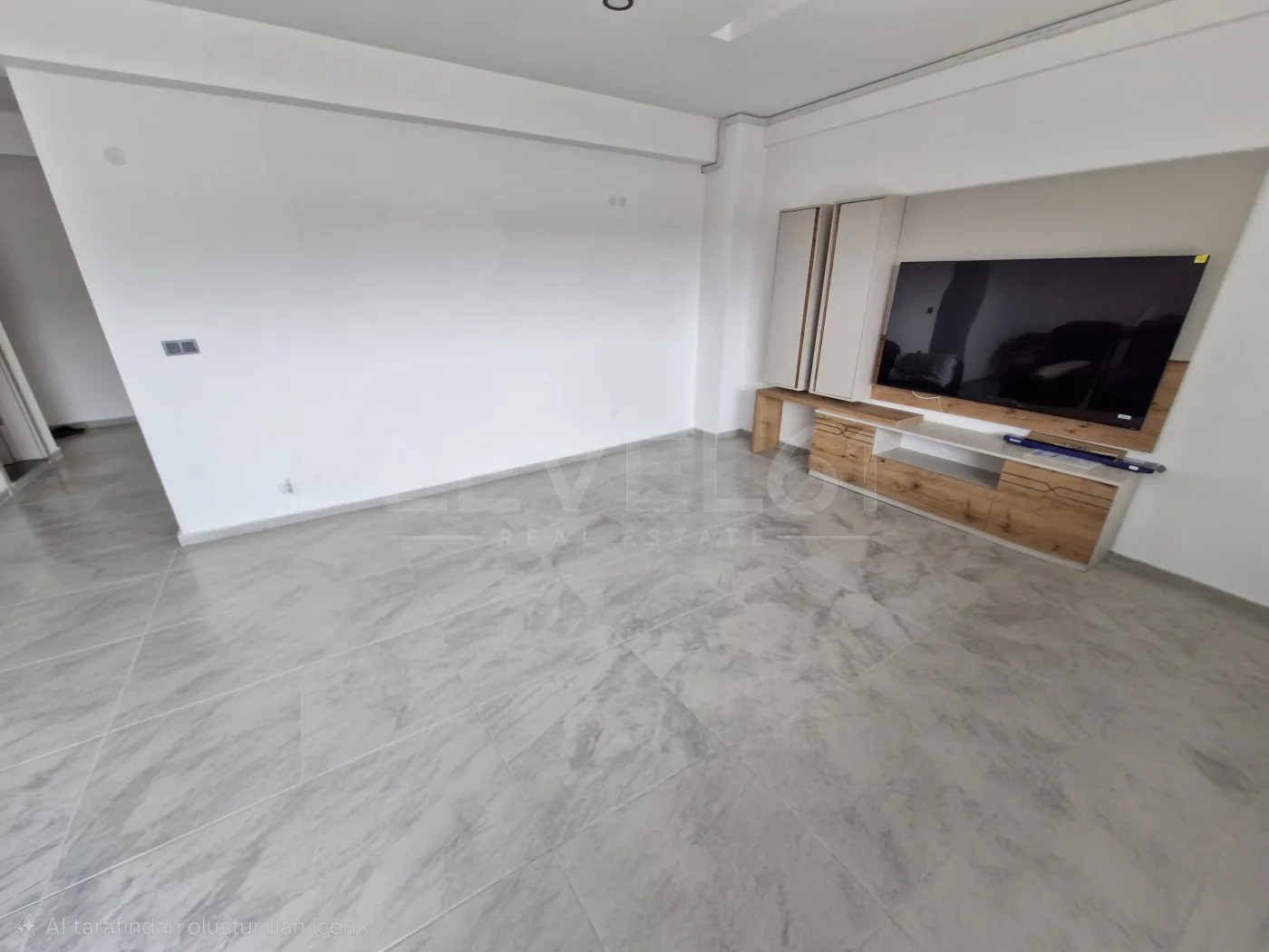Kuşadası Yeni İkiçeşmelik Satılık Kapalı Mutfak 3+1 Daire