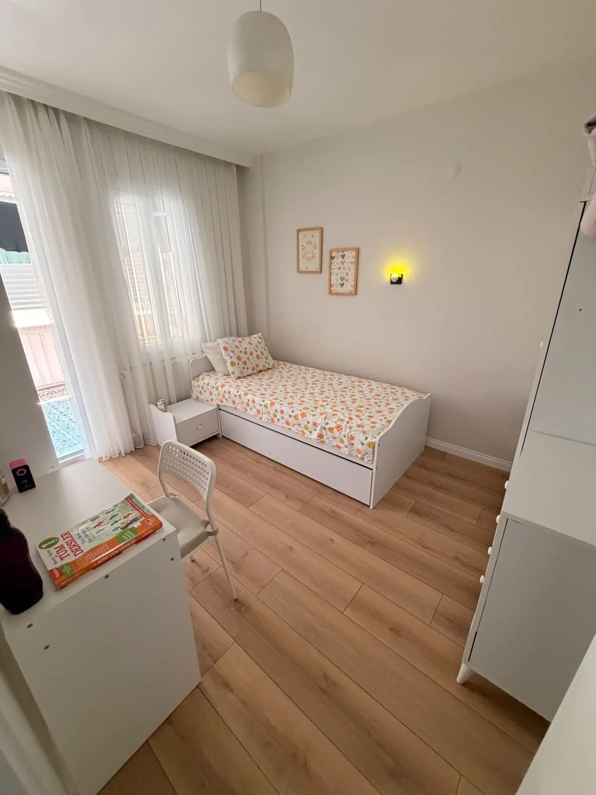 KUŞADASI KADINLAR DENİZİ DOĞALGAZLI FULL EŞYALI 9 AYLIK KİRALIK