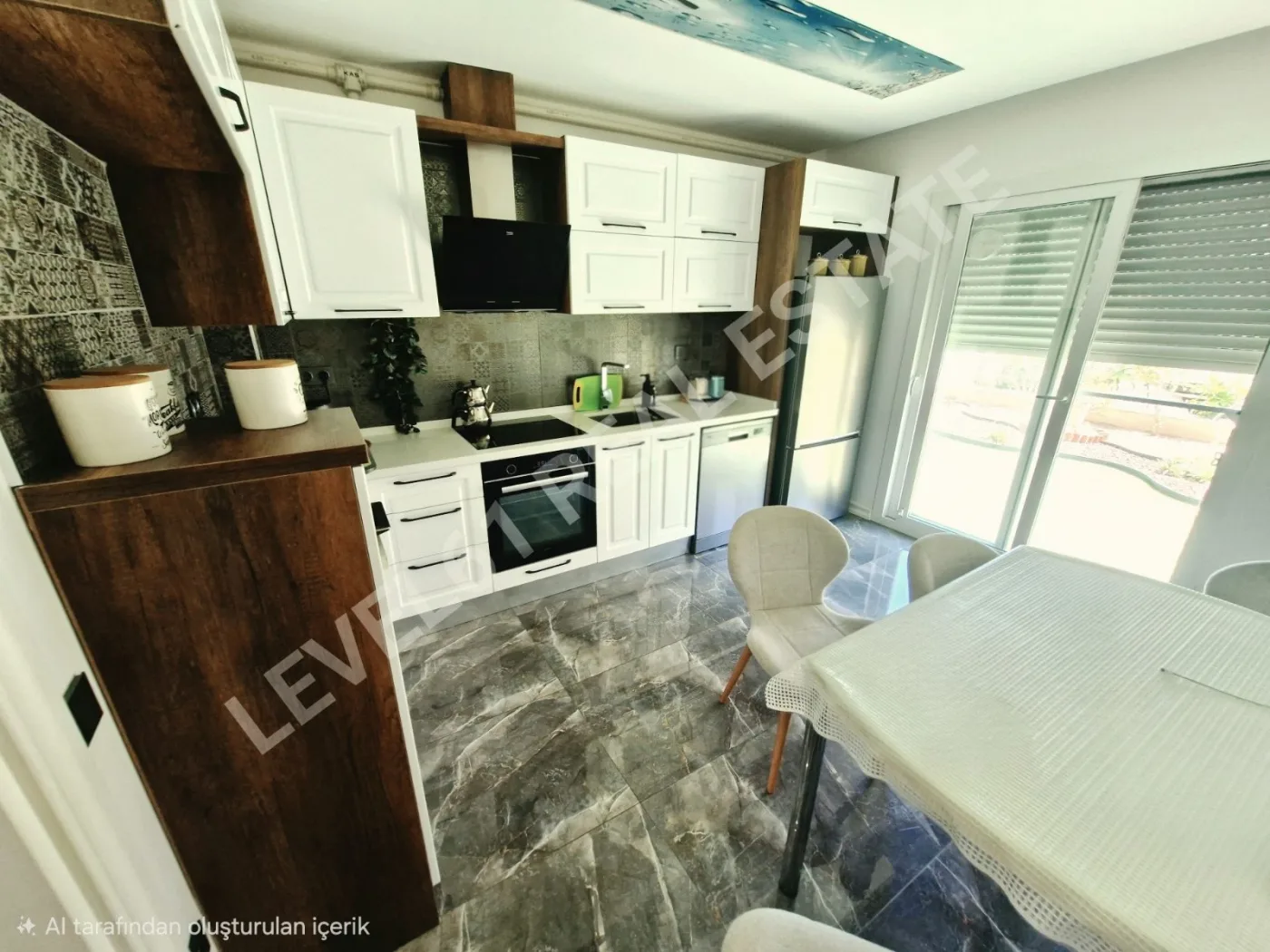 Level61'den Yetkili Kuşadasında Lüks Eşyalı Satılık 3+1 Daire