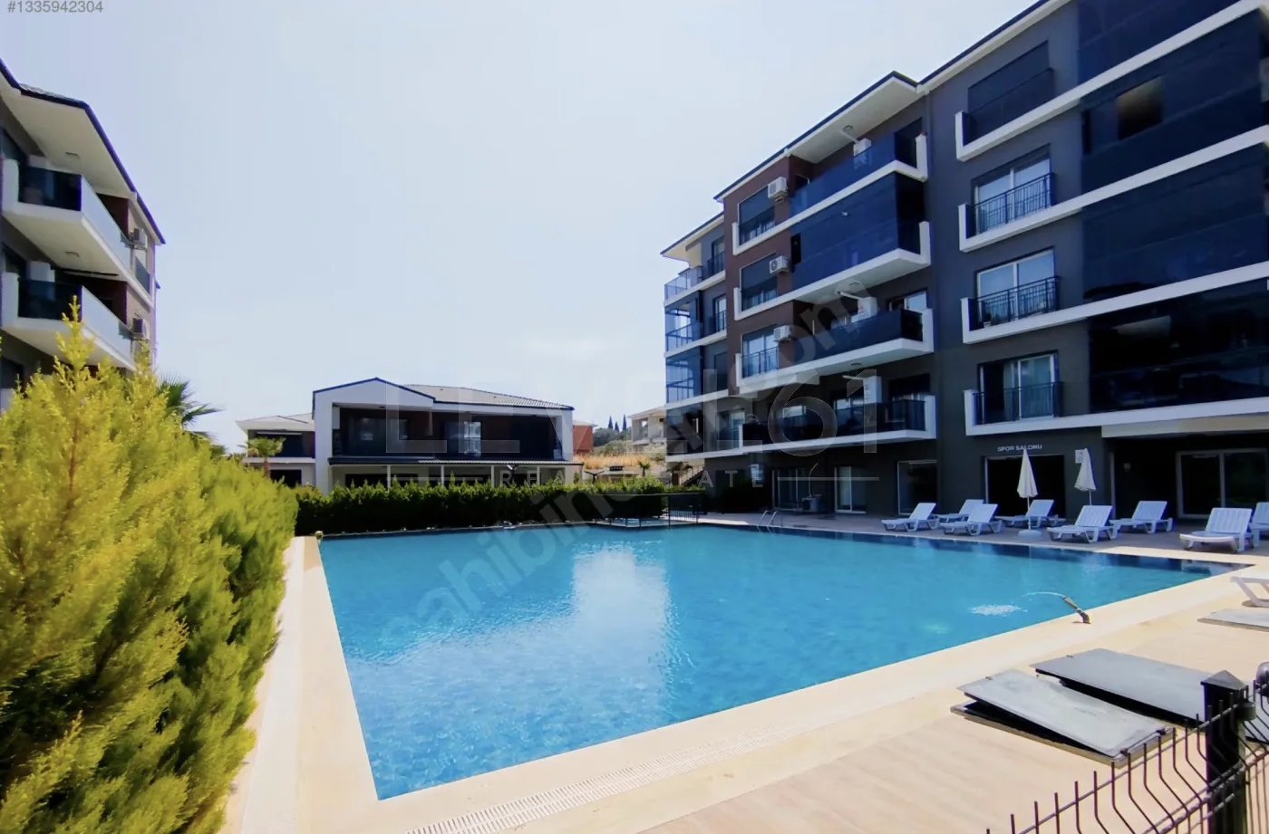 Değirmendere Mh. Havuzlu Sitede 3+1 Satılık Daire