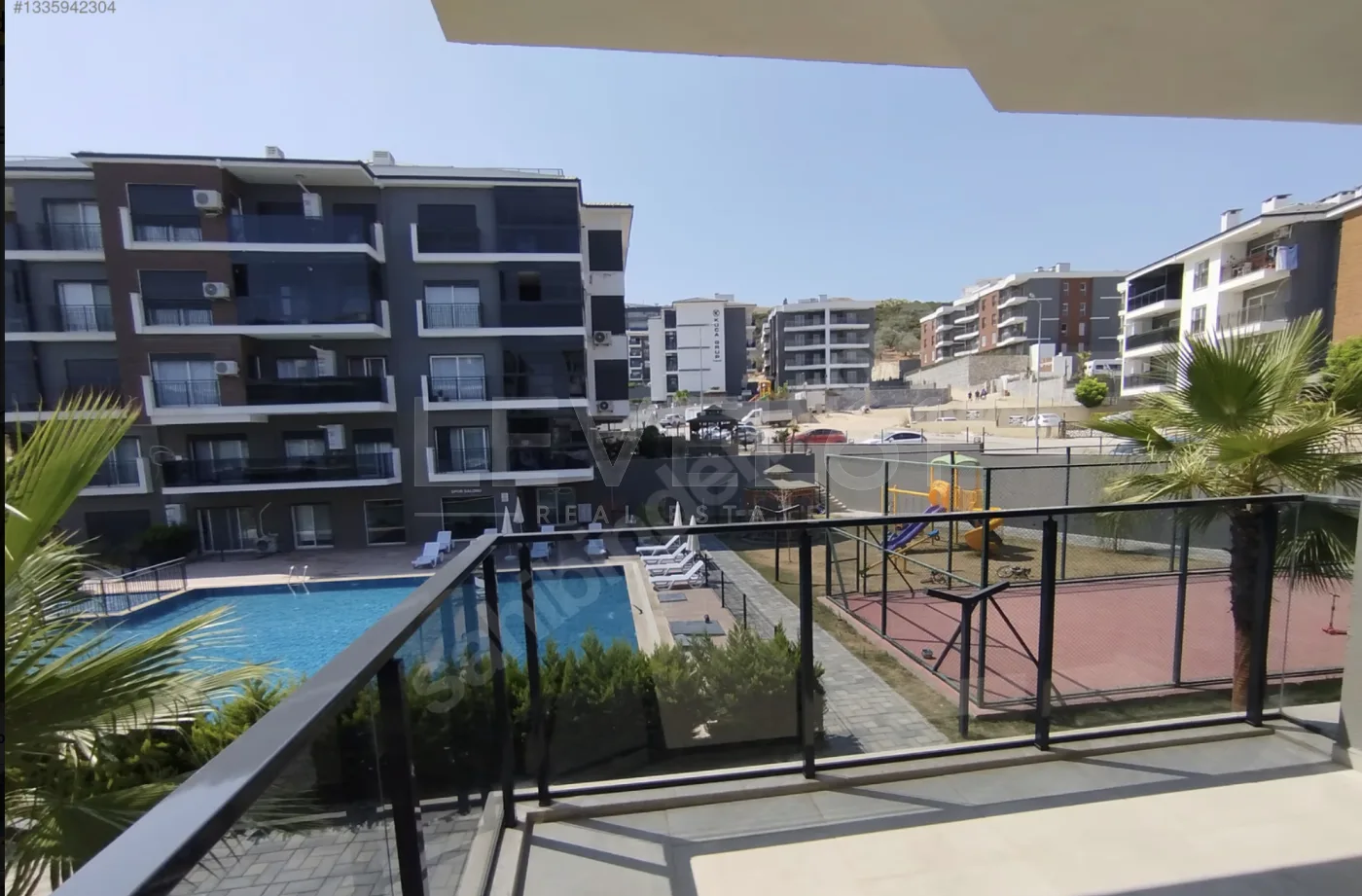 Değirmendere Mh. Havuzlu Sitede 3+1 Satılık Daire