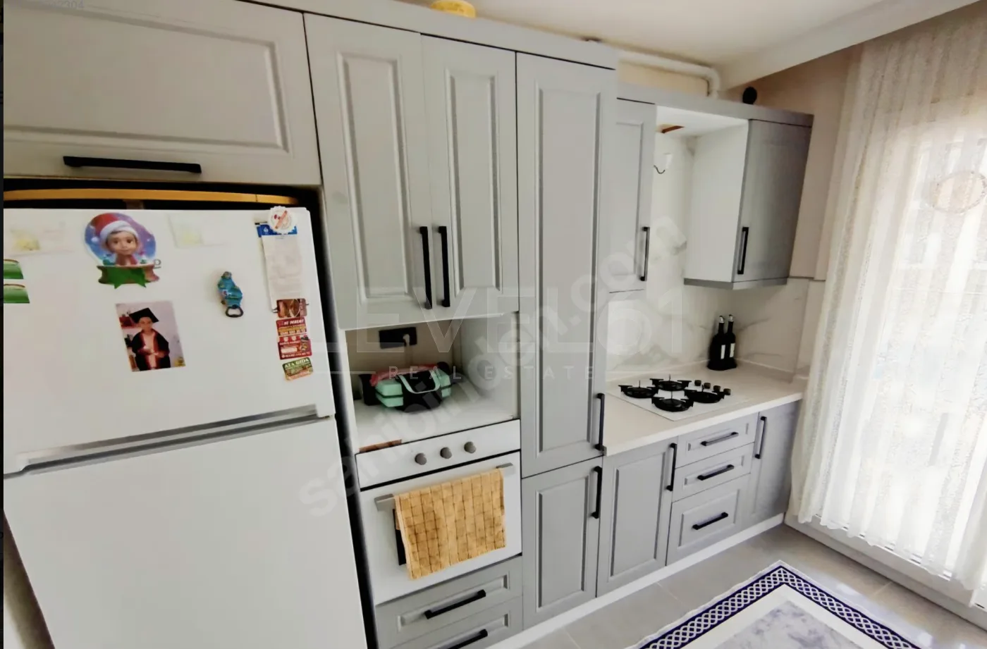 Değirmendere Mh. Havuzlu Sitede 3+1 Satılık Daire