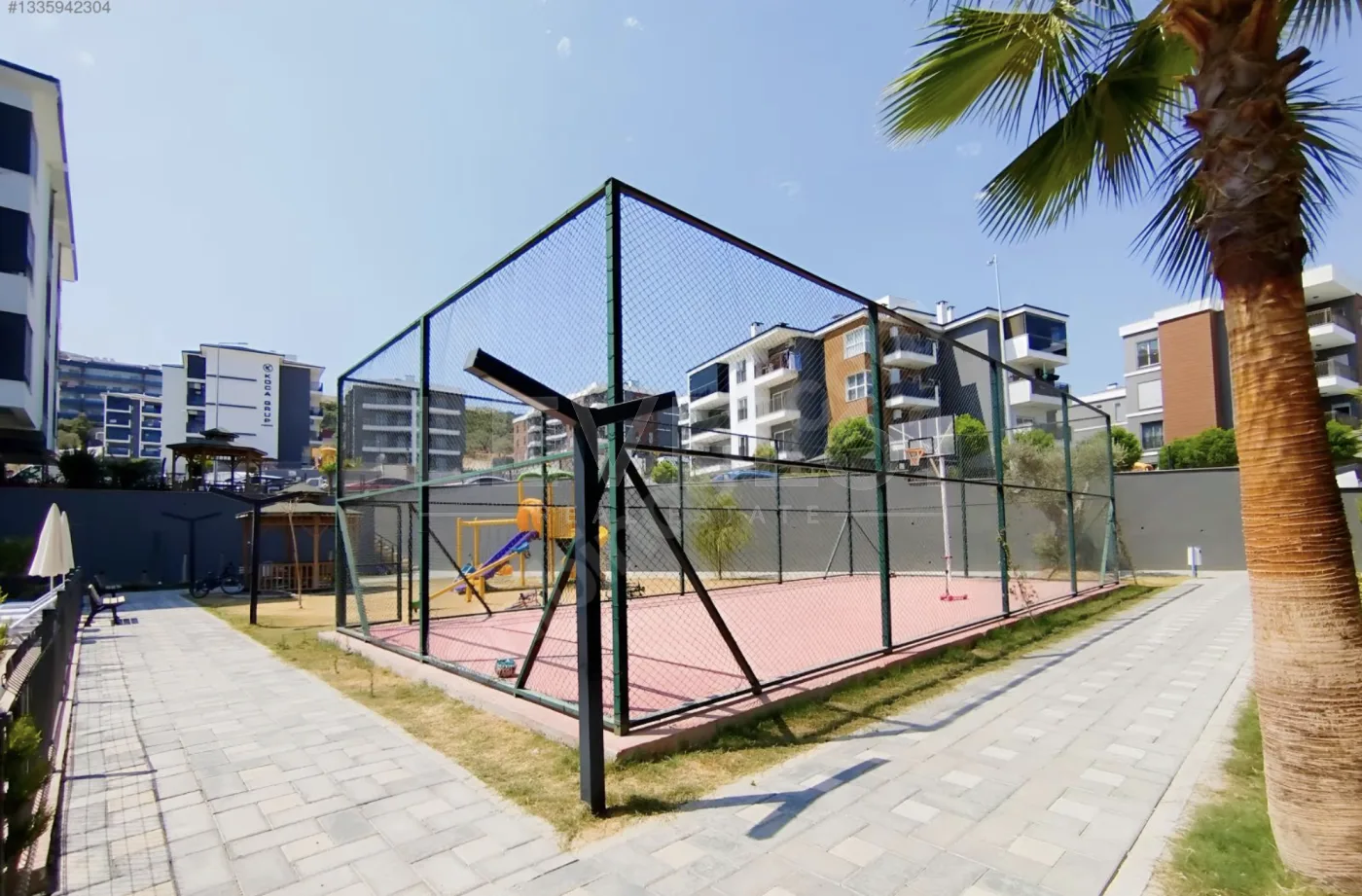 Değirmendere Mh. Havuzlu Sitede 3+1 Satılık Daire